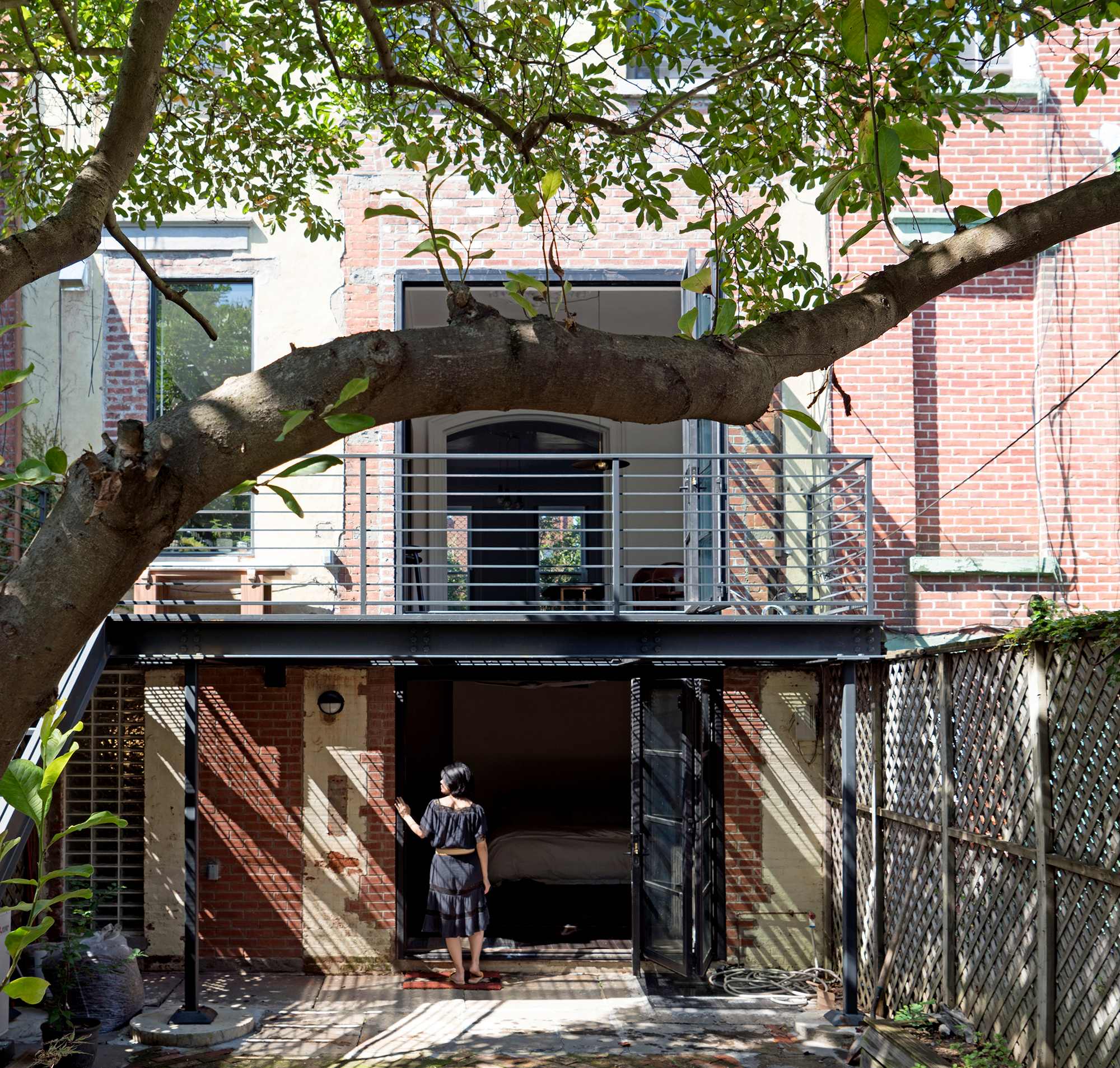 Classon Place | Clinton Hill | Townhouse Duplex w/ Garden & Private Balcony photo 9