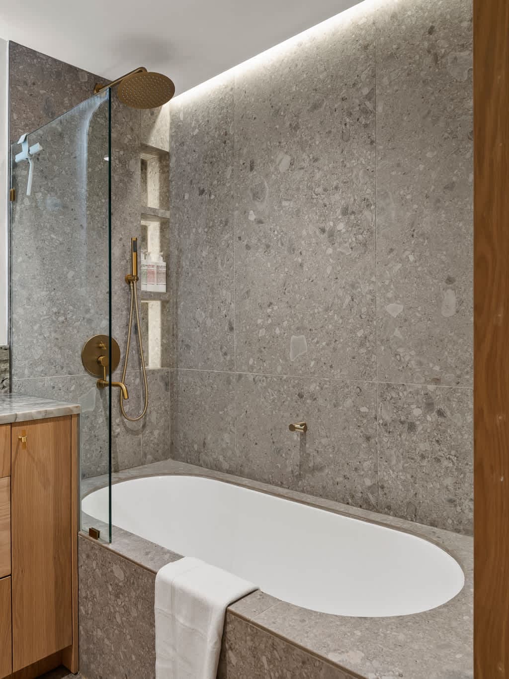 Rutgers Place | Two Bridges | Chic Studio Condo photo 24