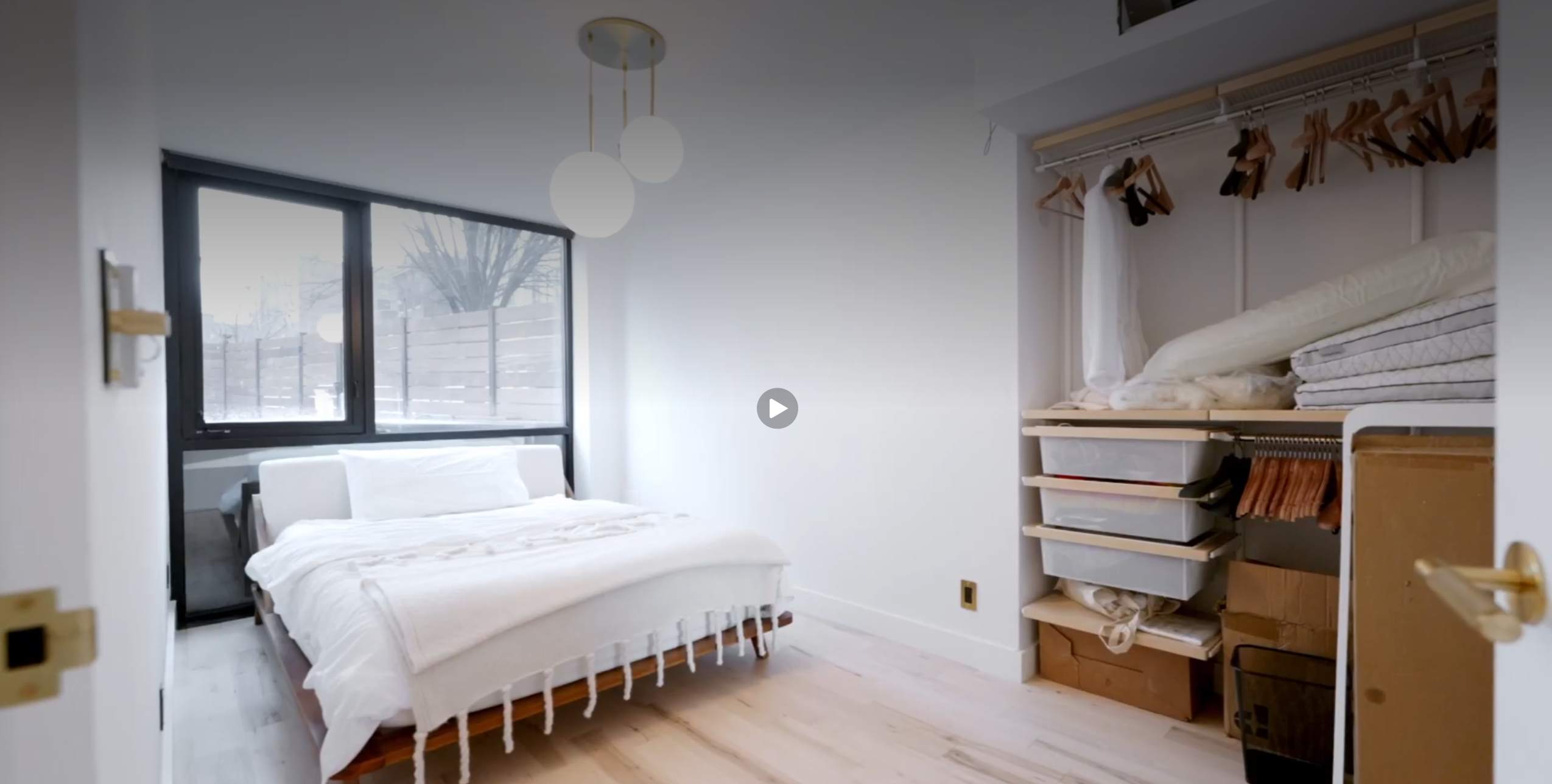 Williams Grove | Williamsburg | Designer Apartment with Hot Tub & Backyard photo 11