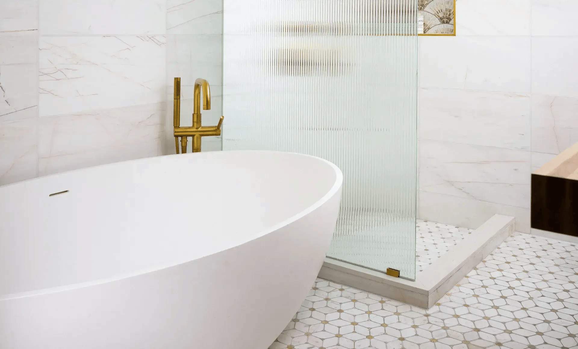 Williams Grove | Williamsburg | Designer Apartment with Hot Tub & Backyard photo 11