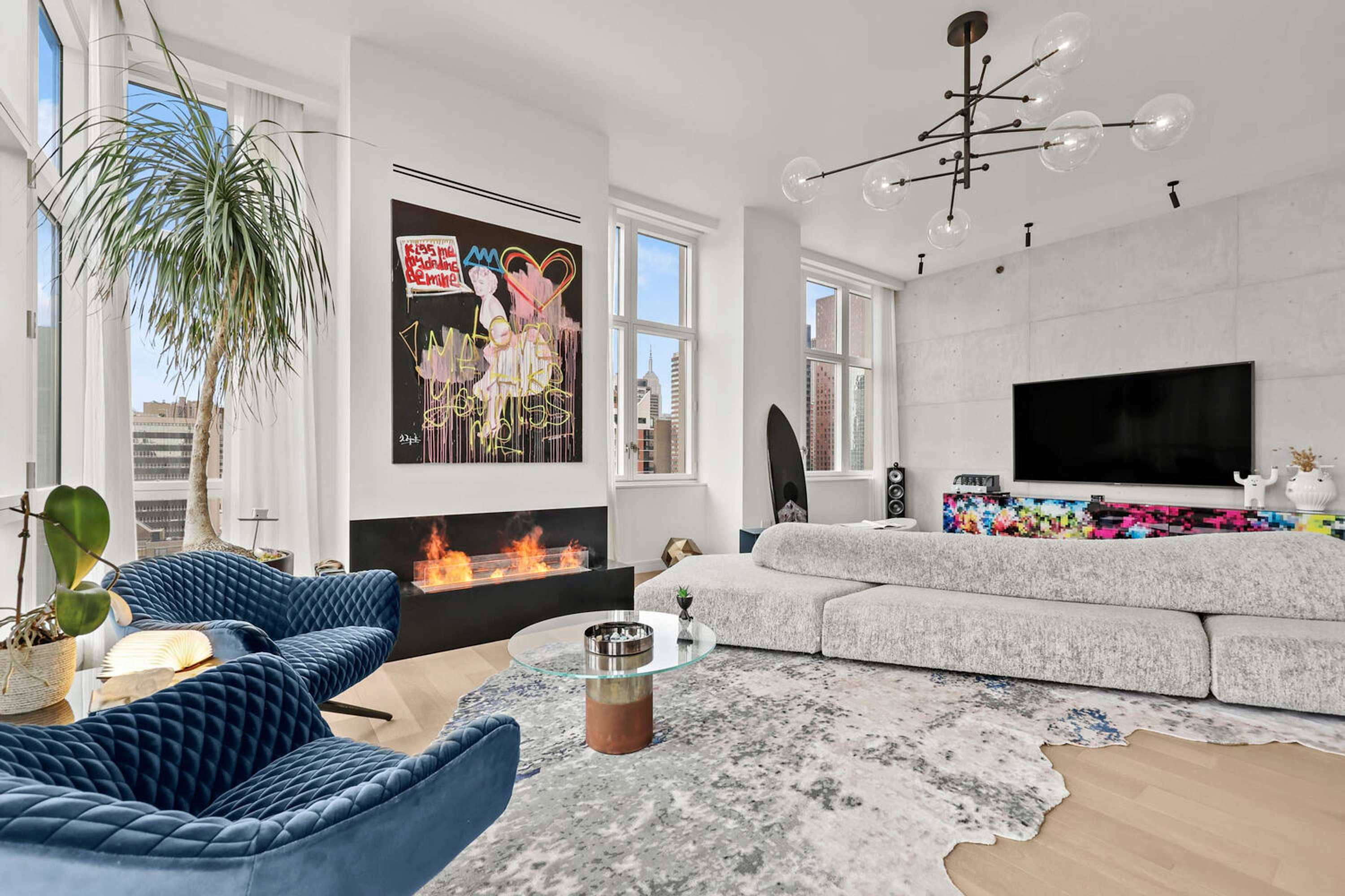 East Atelier | Turtle Bay | Upscale Loft with Private Terrace main photo