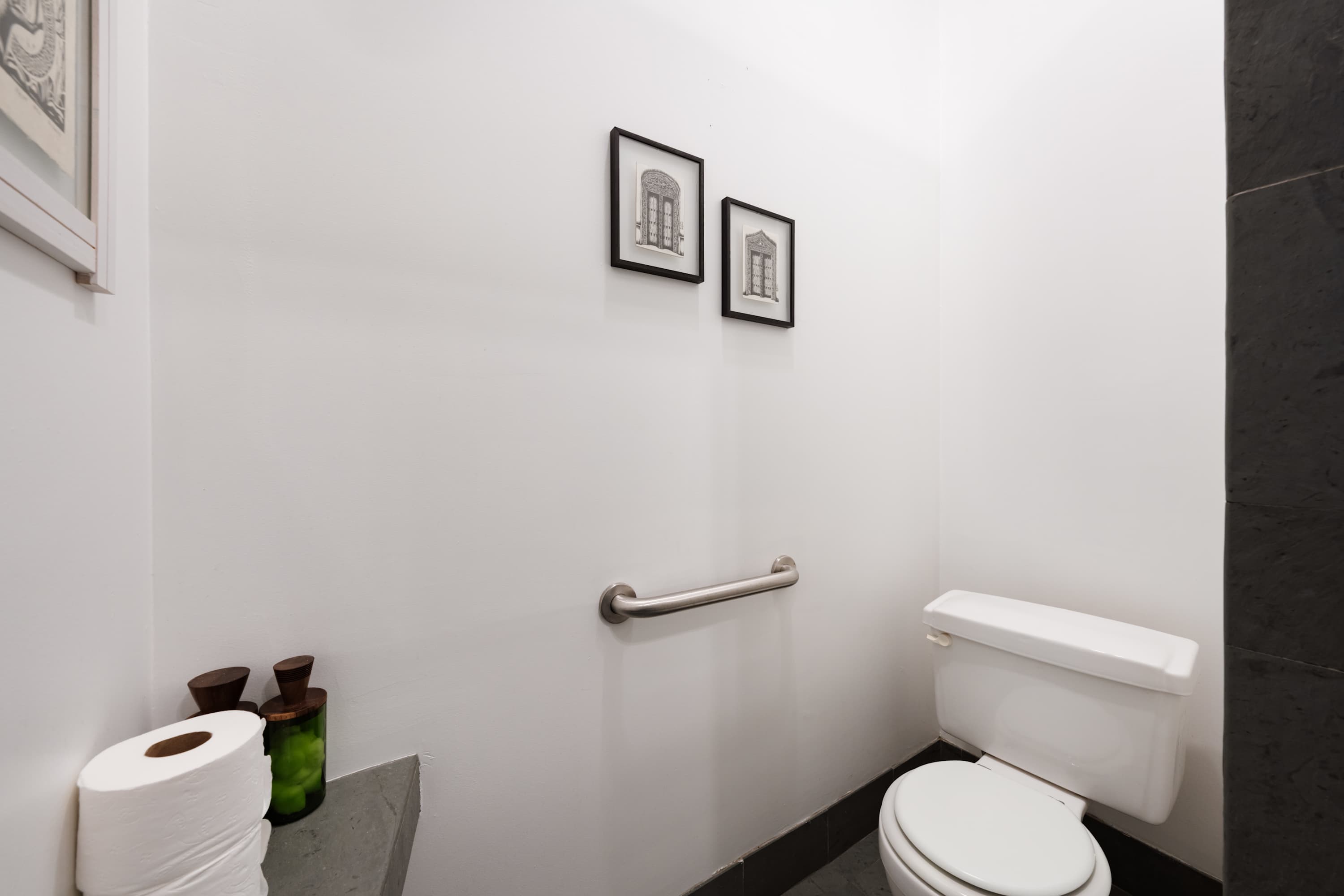 Winfield House | Hell's Kitchen | Brownstone Duplex with Garden photo 32
