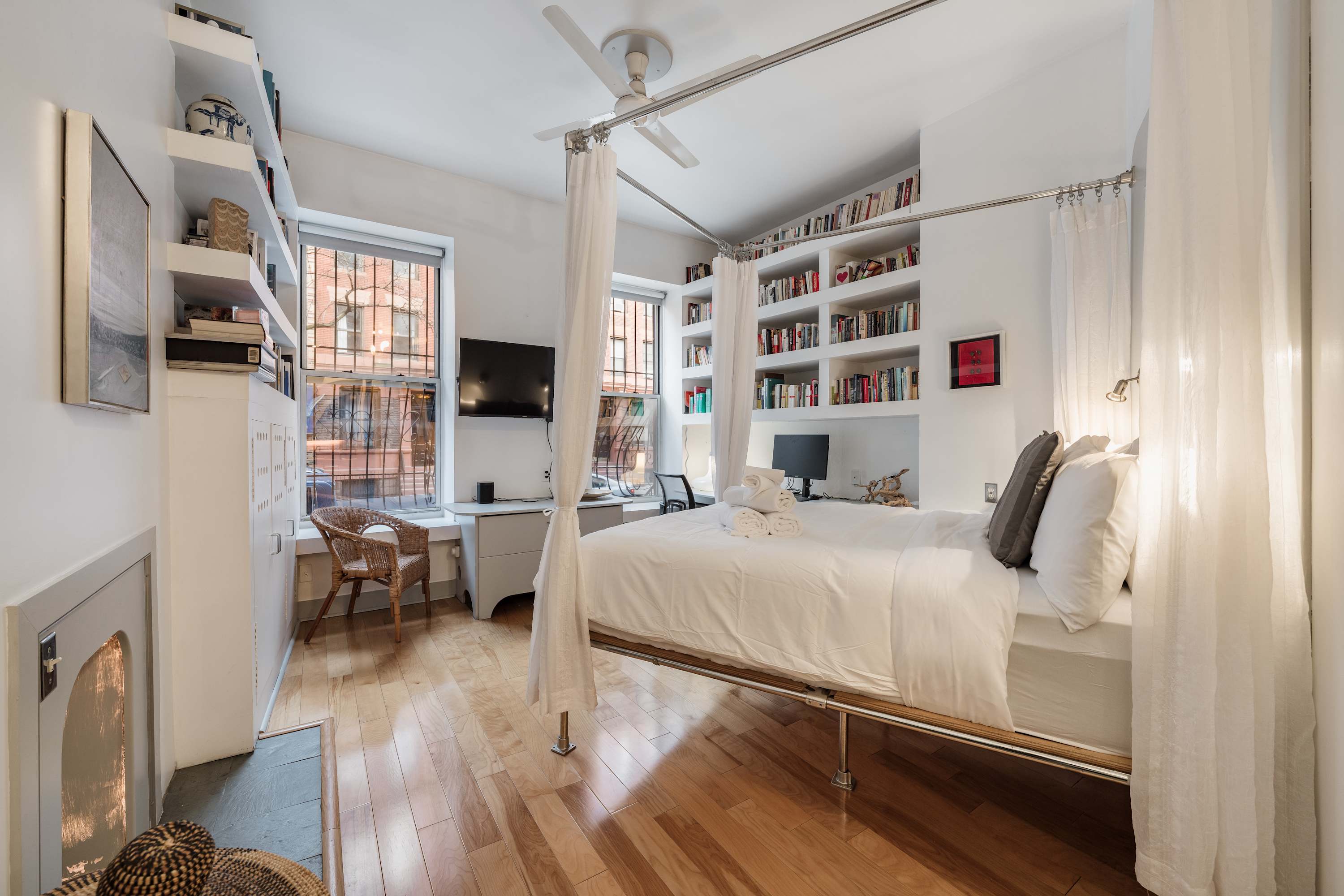 Winfield House | Hell's Kitchen | Brownstone Duplex with Garden photo 15