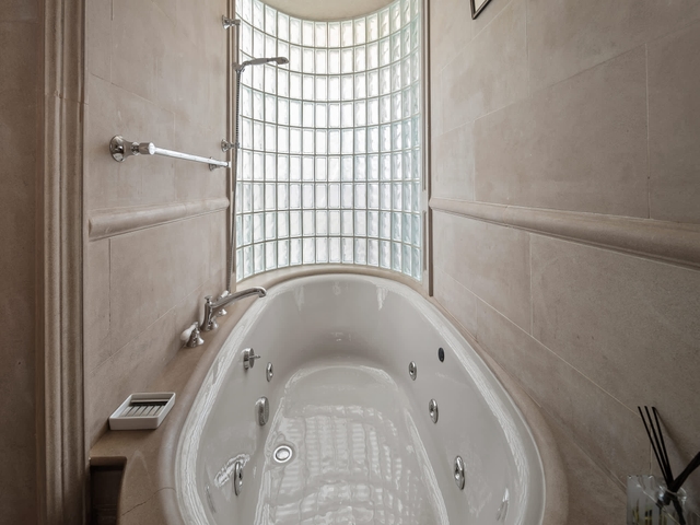 Image of Living space #9