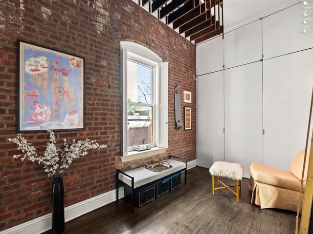 Image of Living space #11