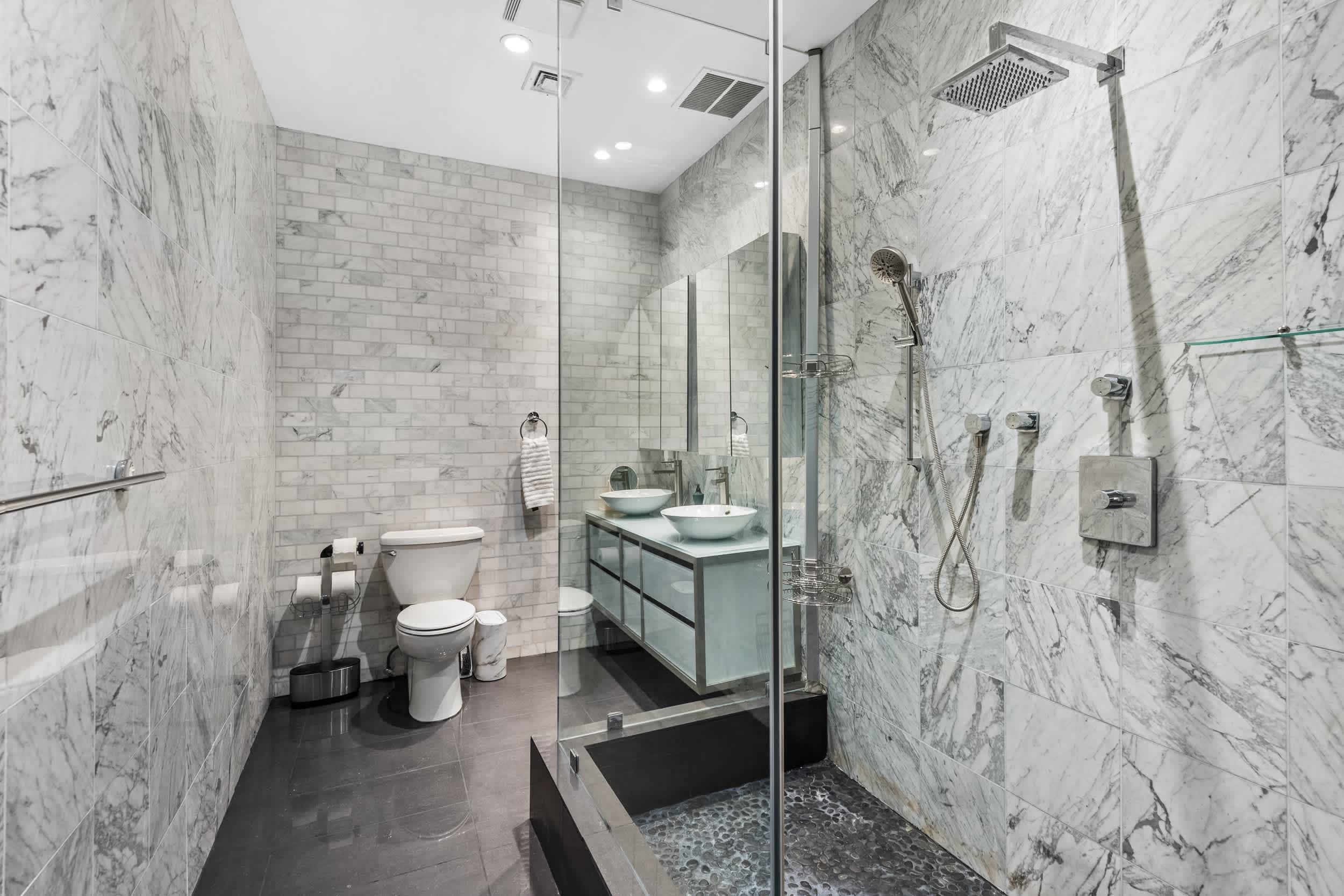 Flatiron Atelier | Designer Home photo 17