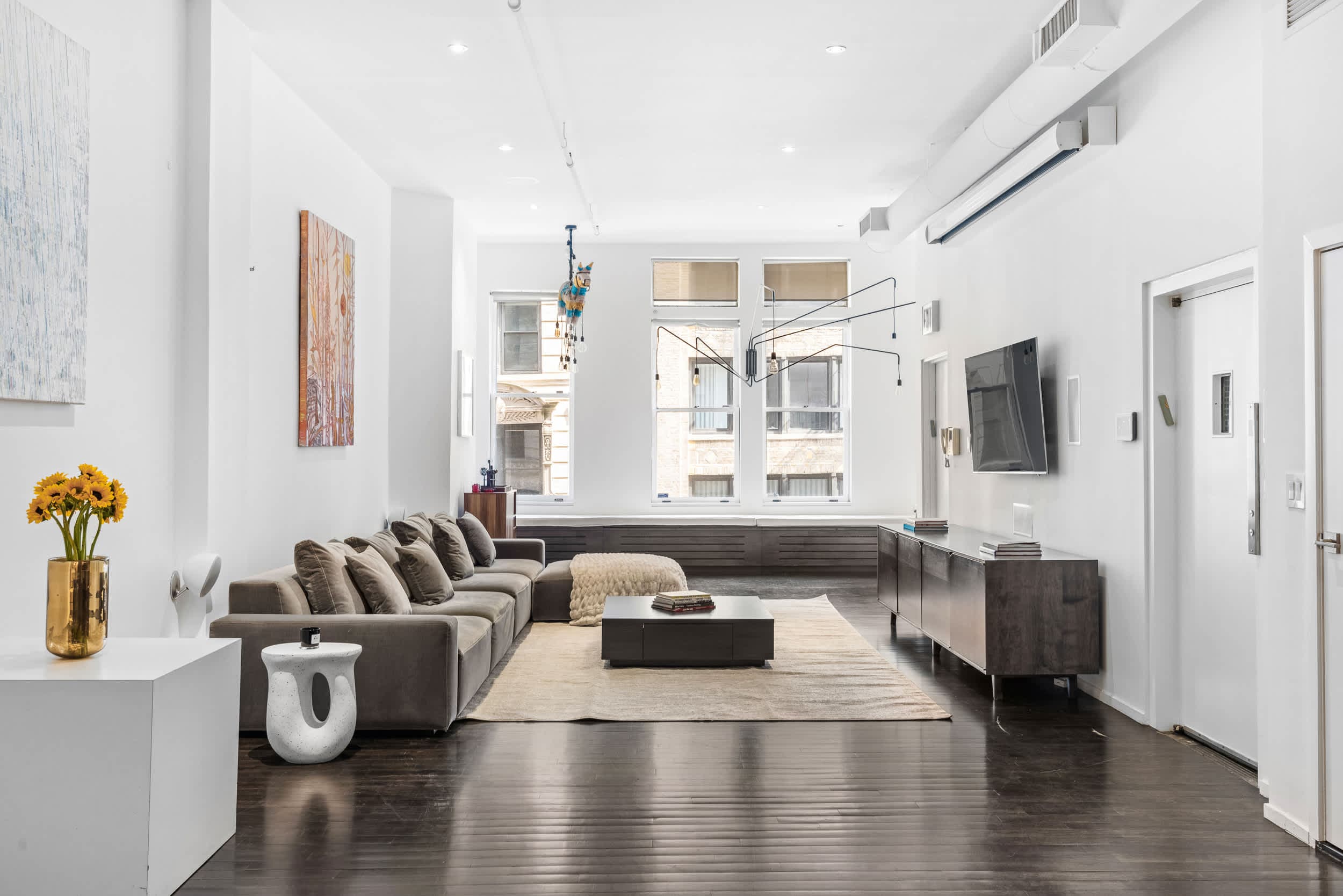 Flatiron Atelier | Designer Home photo 5