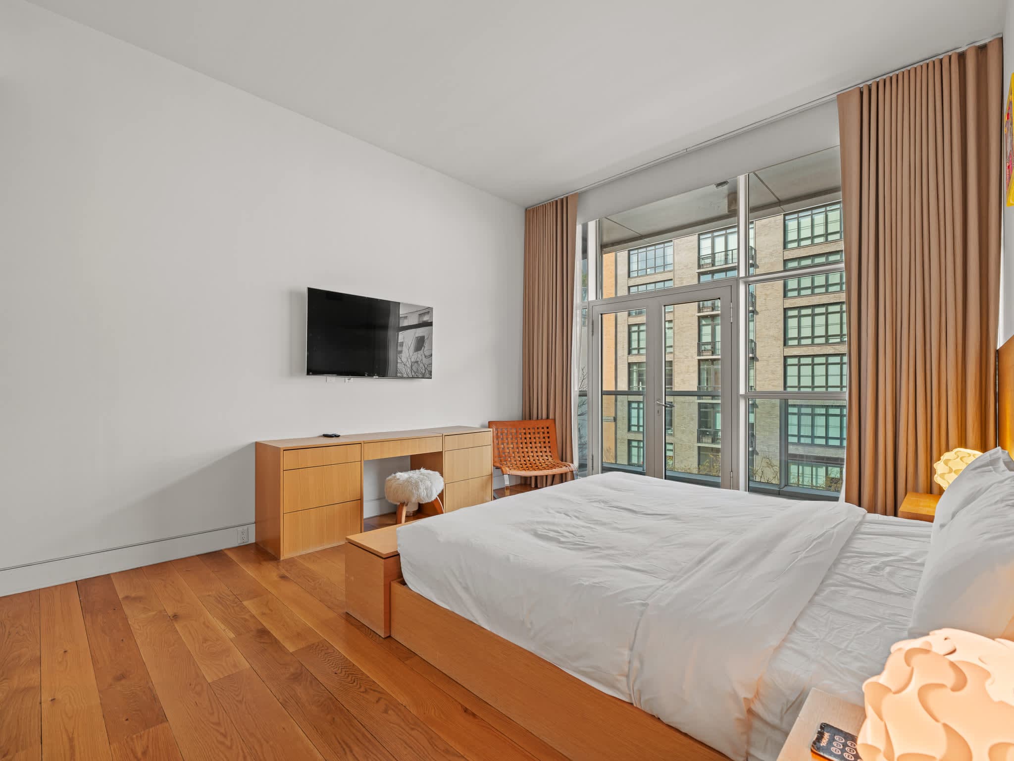 Washington Loft | Tribeca | Designer Loft with Private Balcony photo 19