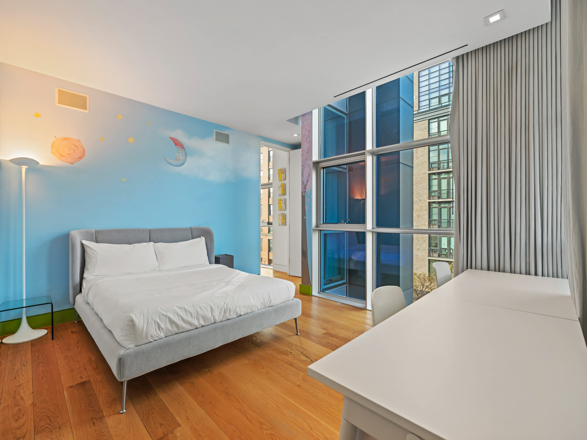 Washington Loft | Tribeca | Designer Loft with Private Balcony photo 26