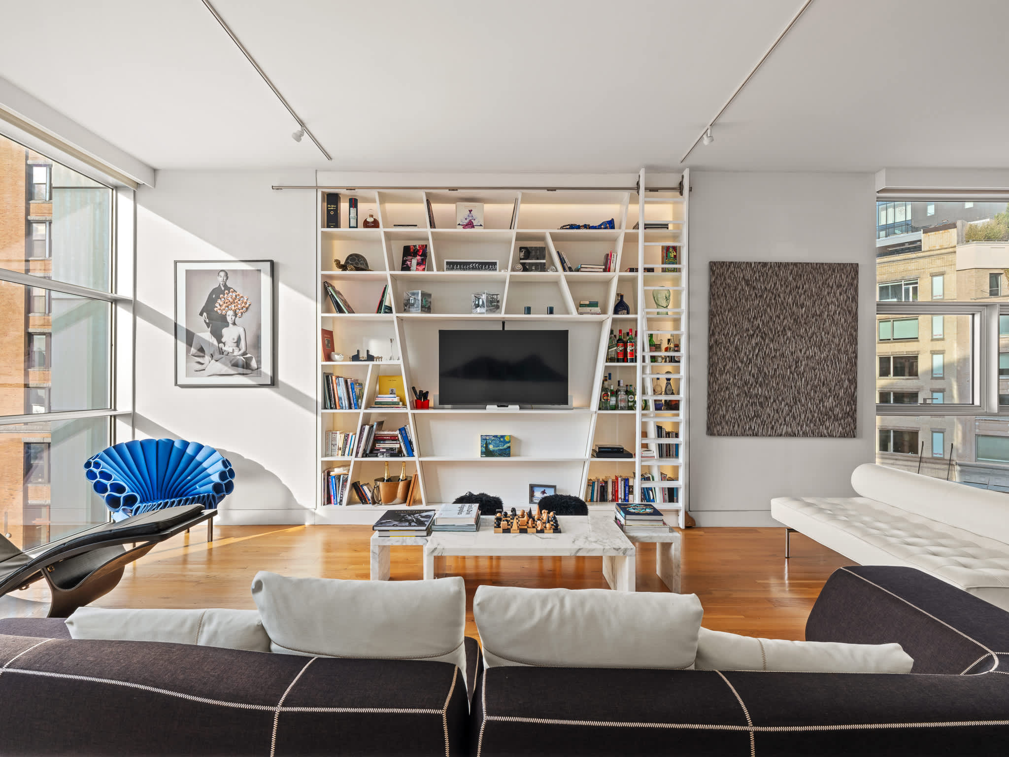 Washington Loft | Tribeca | Designer Loft with Private Balcony photo 10