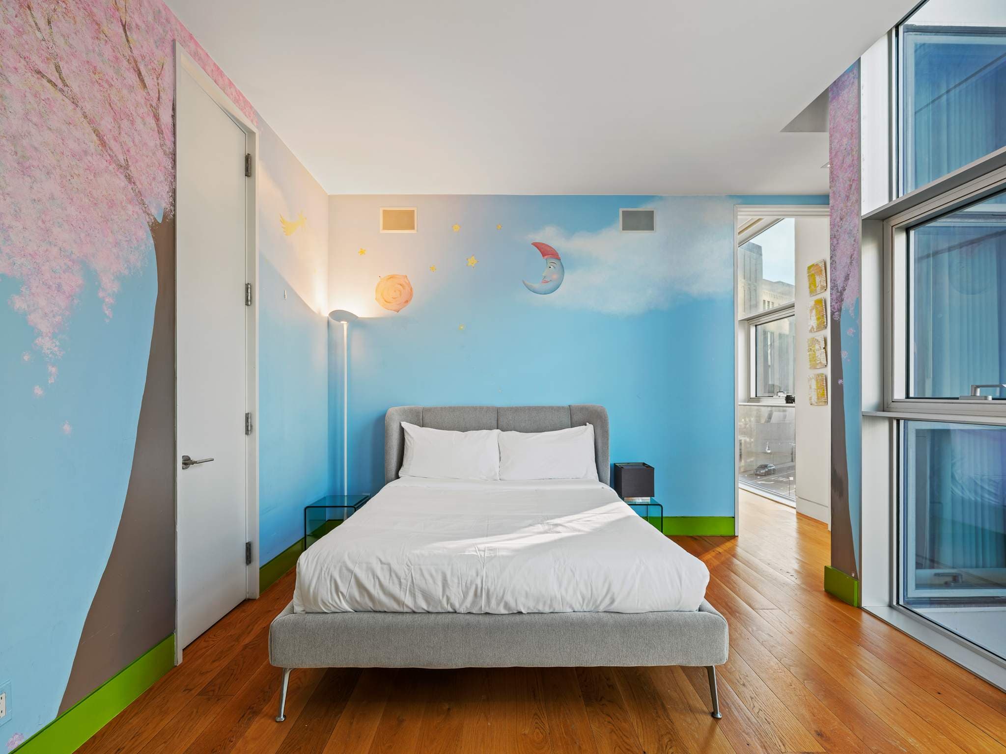 Washington Loft | Tribeca | Designer Loft with Private Balcony photo 28