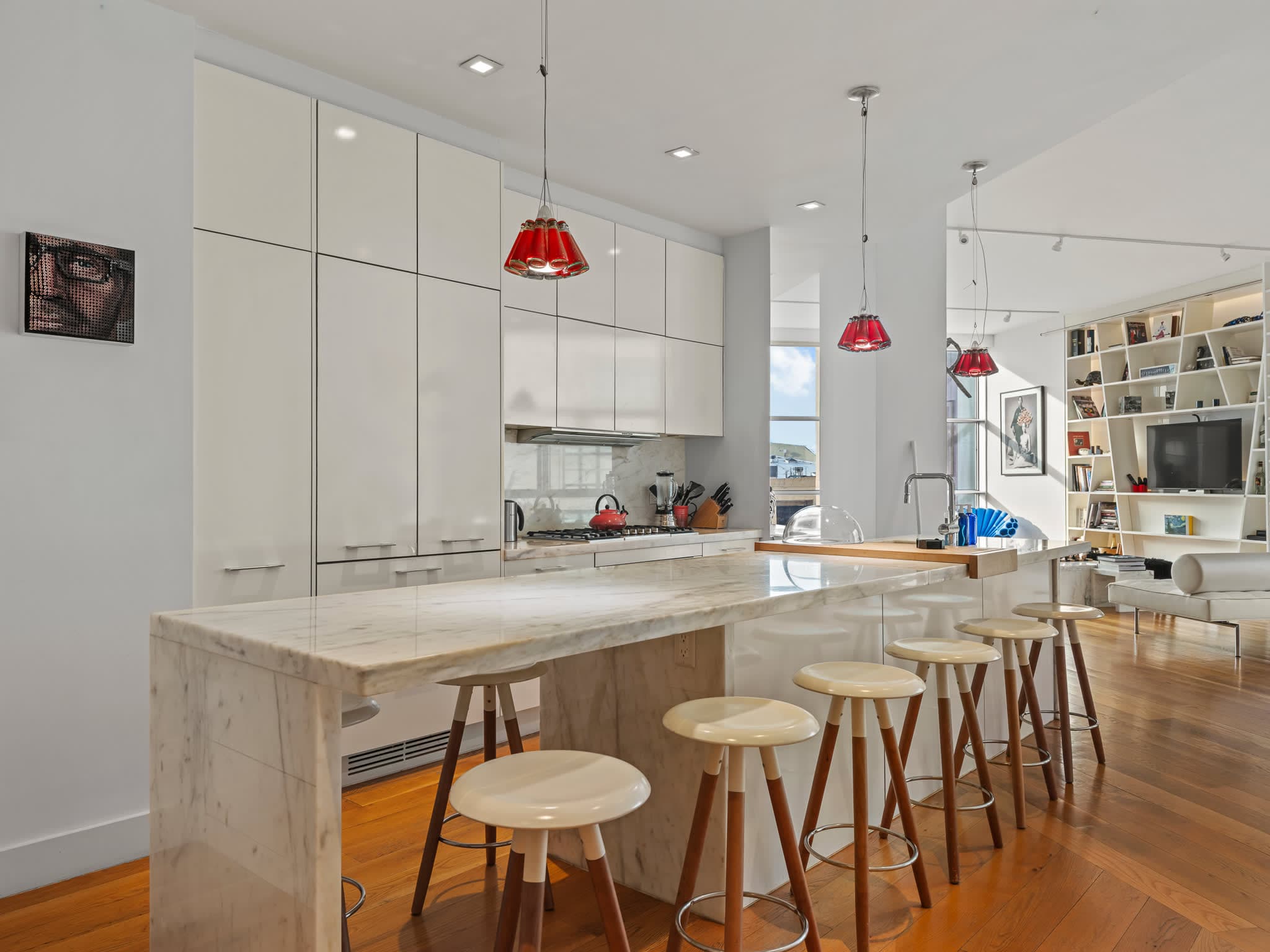 Washington Loft | Tribeca | Designer Loft with Private Balcony photo 14