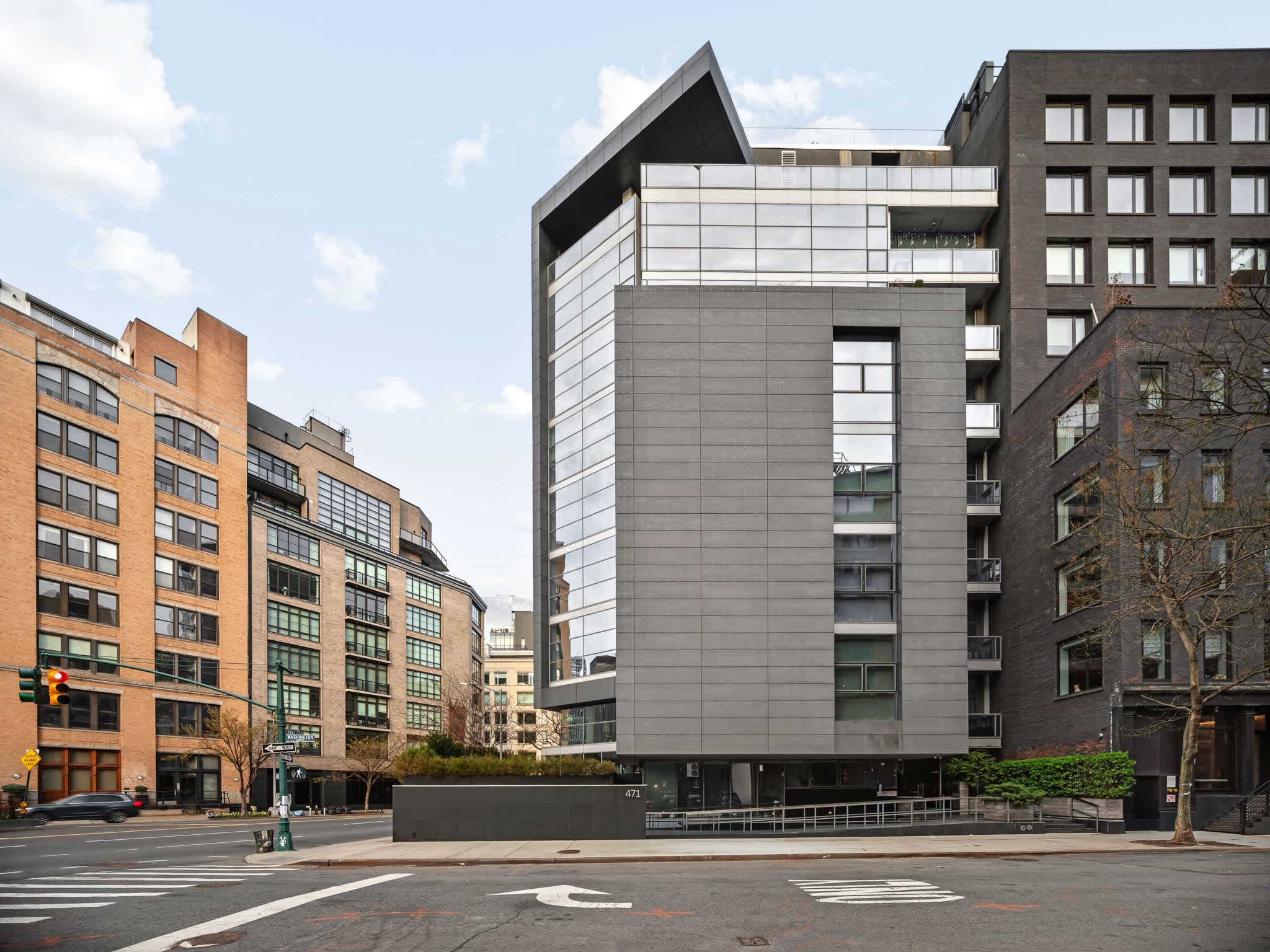 Washington Loft | Tribeca | Designer Loft with Private Balcony photo 34