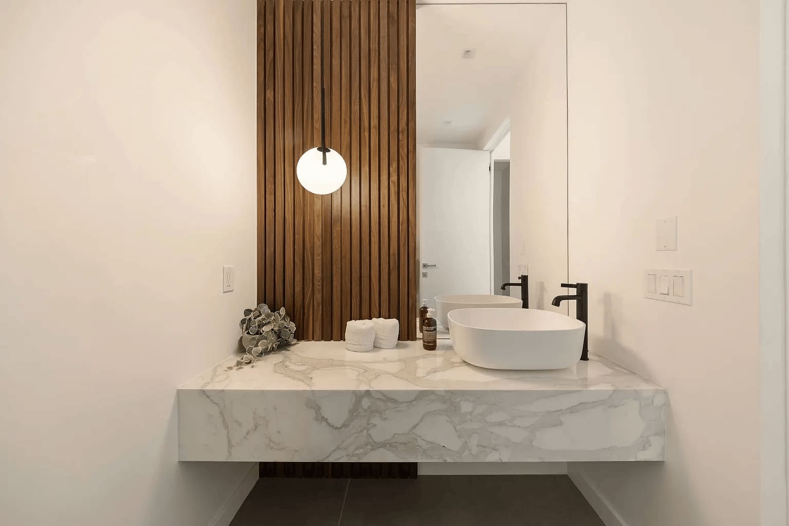 Brightwater | East Hampton | Gym, Sauna, Pool & Scenic Outdoor Spaces photo 42