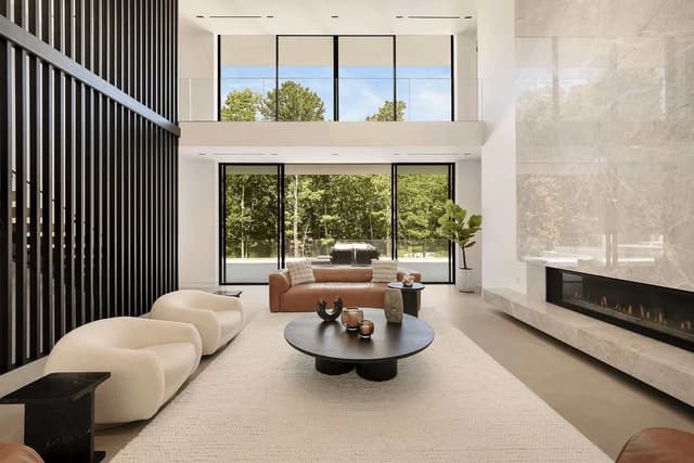Image of Living space #3