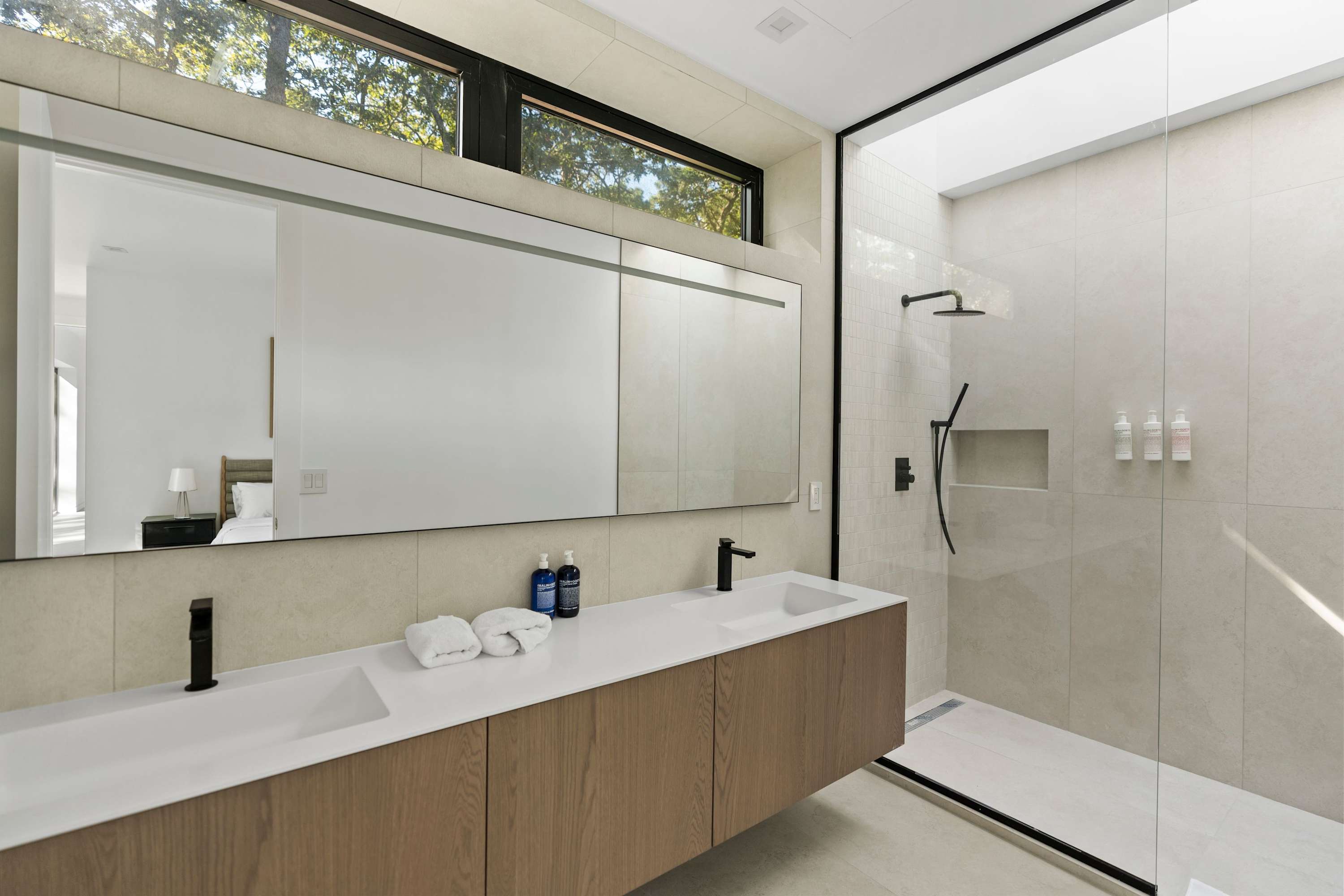 Blue Jay Villa | East Hampton | Home with Heated Pool photo 20