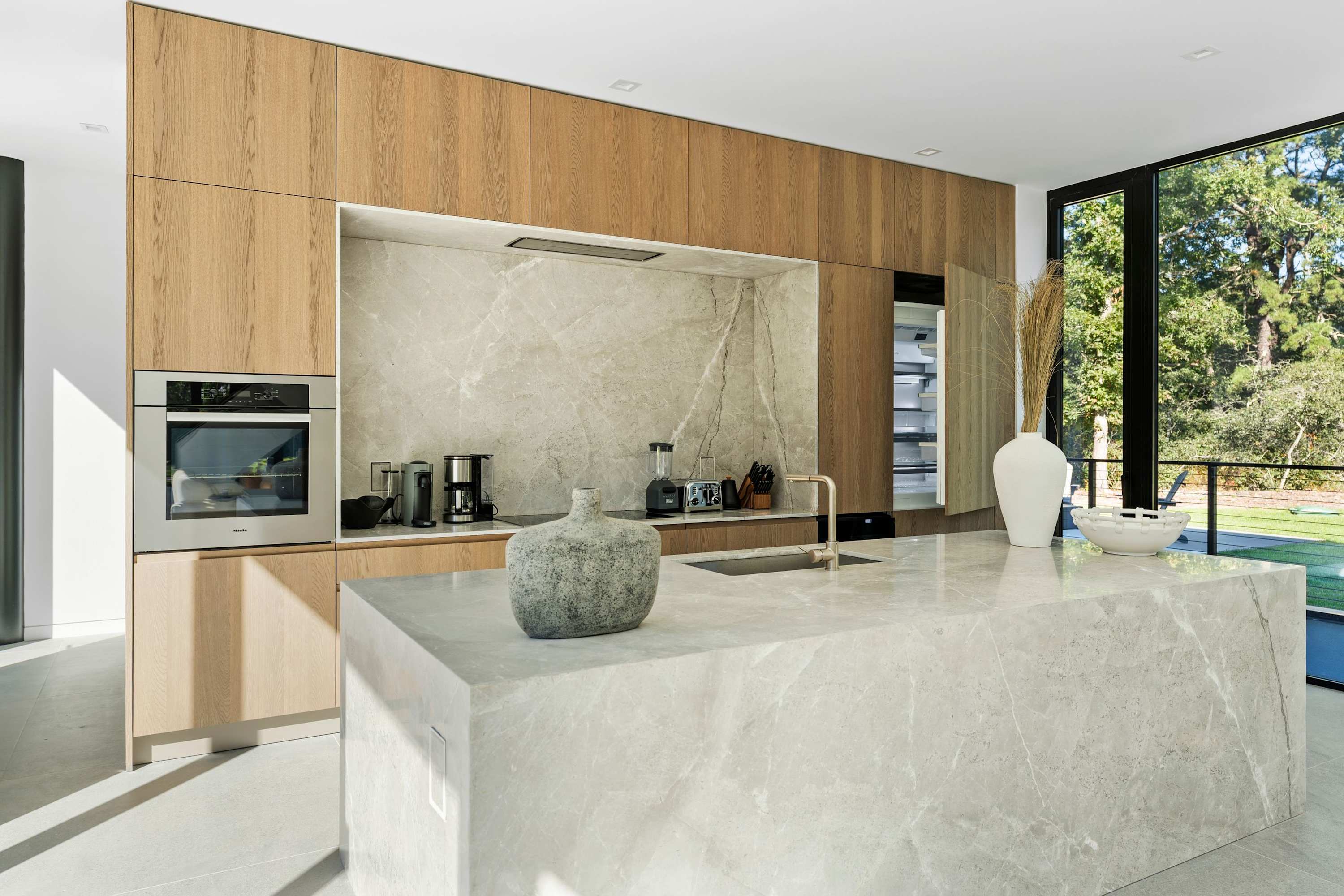 Blue Jay Villa | East Hampton | Home with Heated Pool photo 7