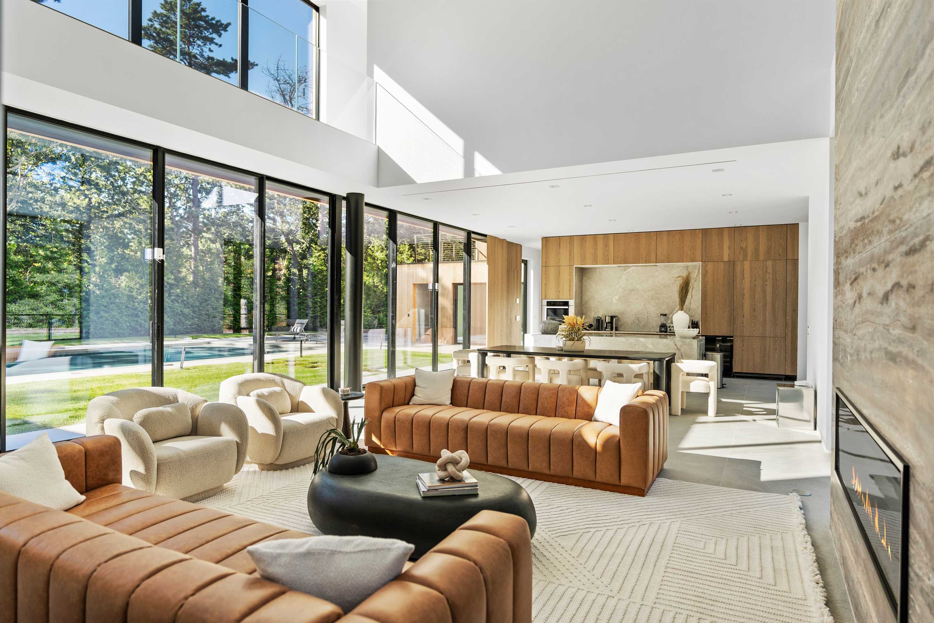 Blue Jay Villa | East Hampton | Home with Heated Pool photo 5