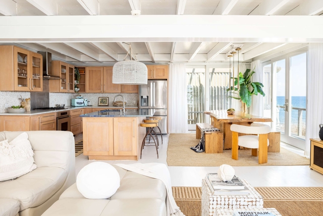Image of Living space #1
