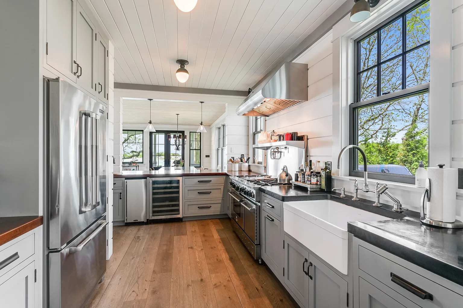 Wooleys Wharf | Southampton | Waterfront Estate with Dock & Pool photo 10