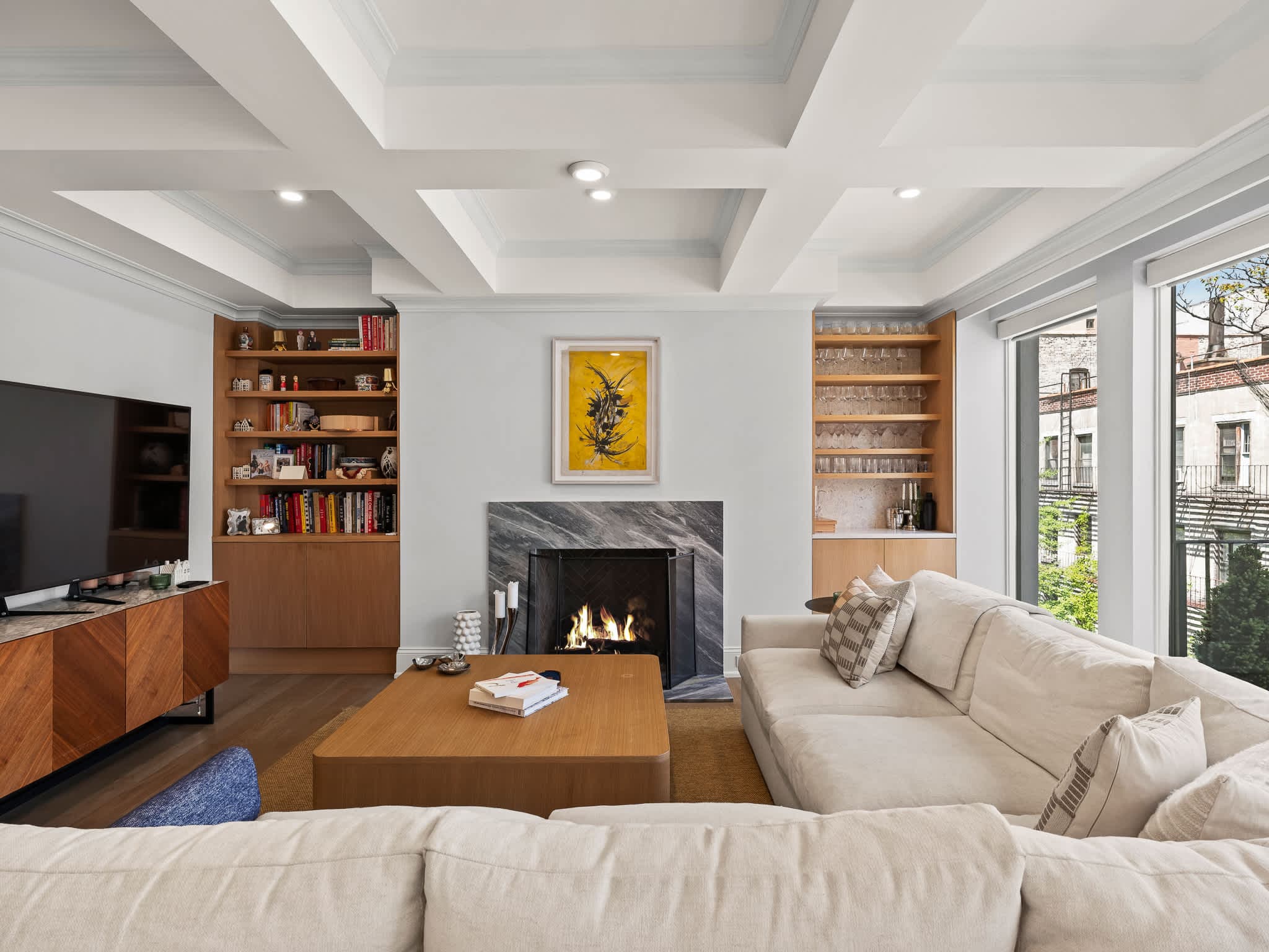 Easton Heights | Upper East Side | Penthouse with Balcony and Hot Tub main photo
