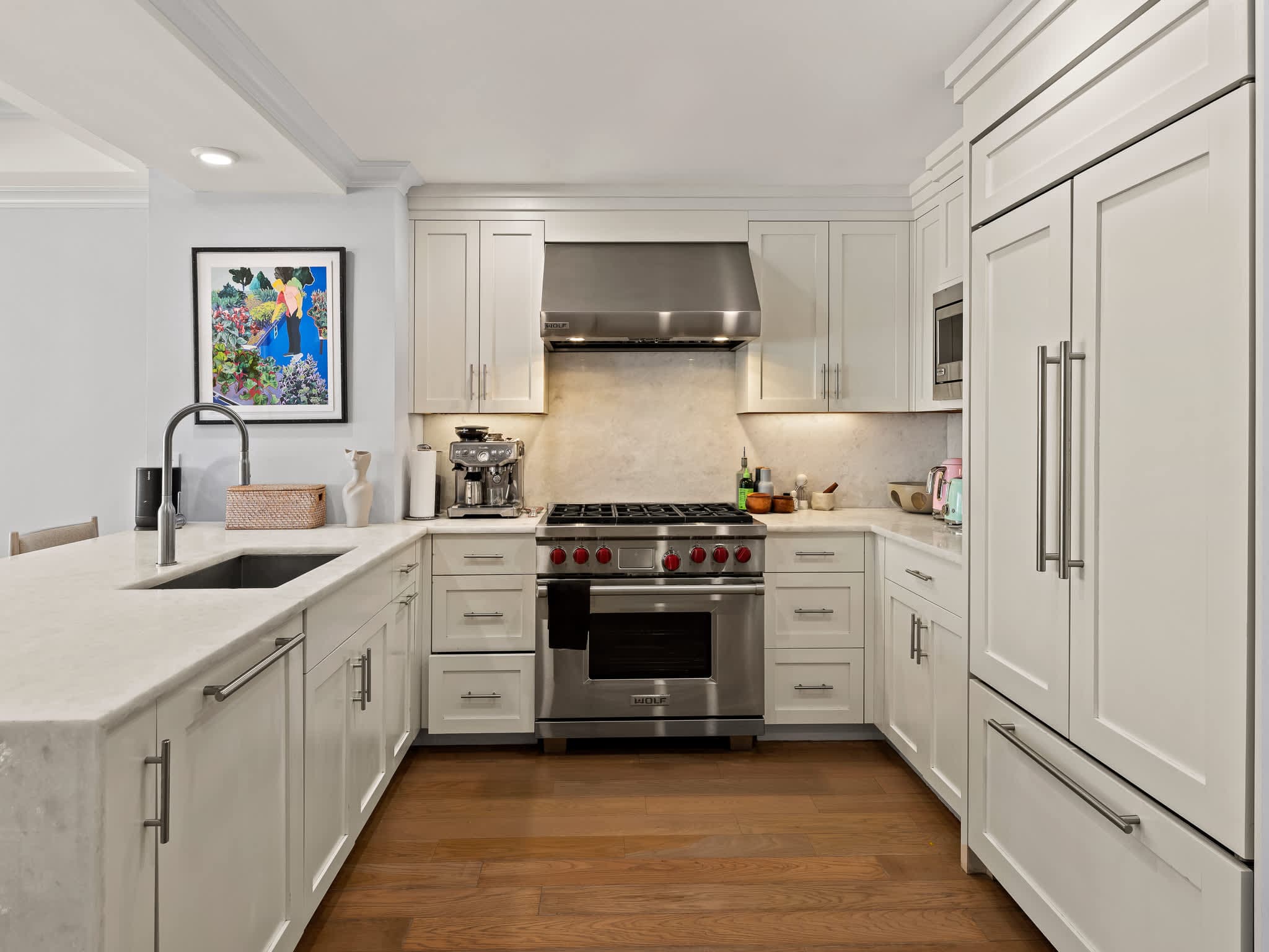 Easton Heights | Upper East Side | Penthouse with Balcony and Hot Tub photo 12