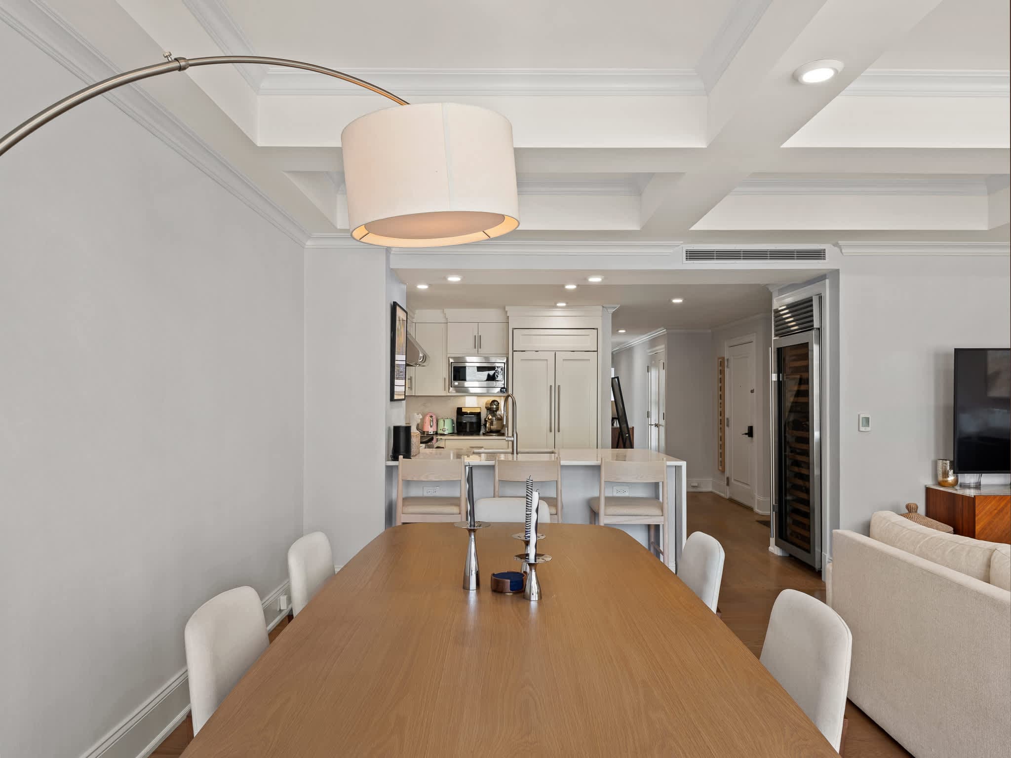 Easton Heights | Upper East Side | Penthouse with Balcony and Hot Tub photo 16