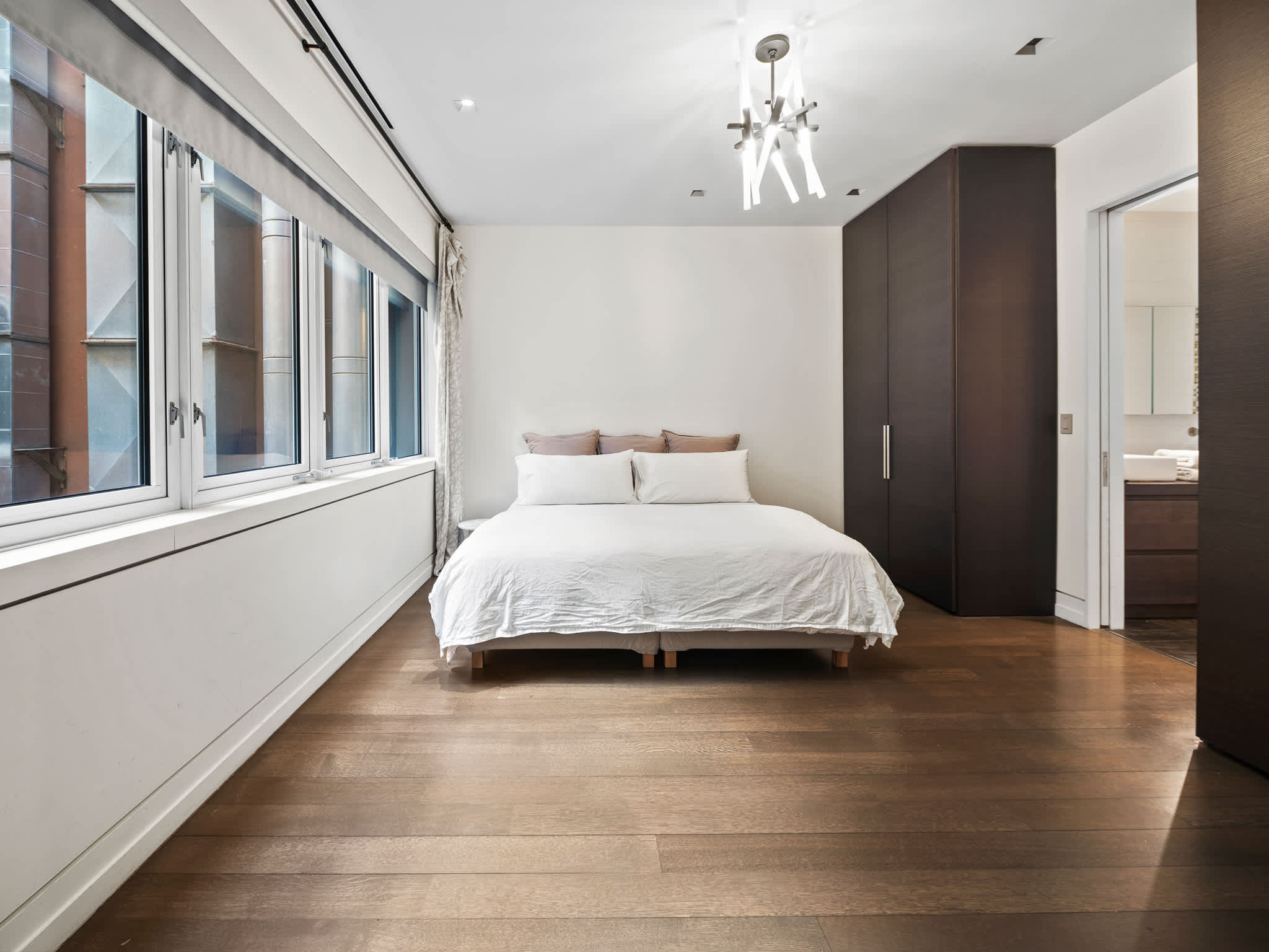 Cobble Loft | Tribeca | Spacious Loft with City Views photo 13