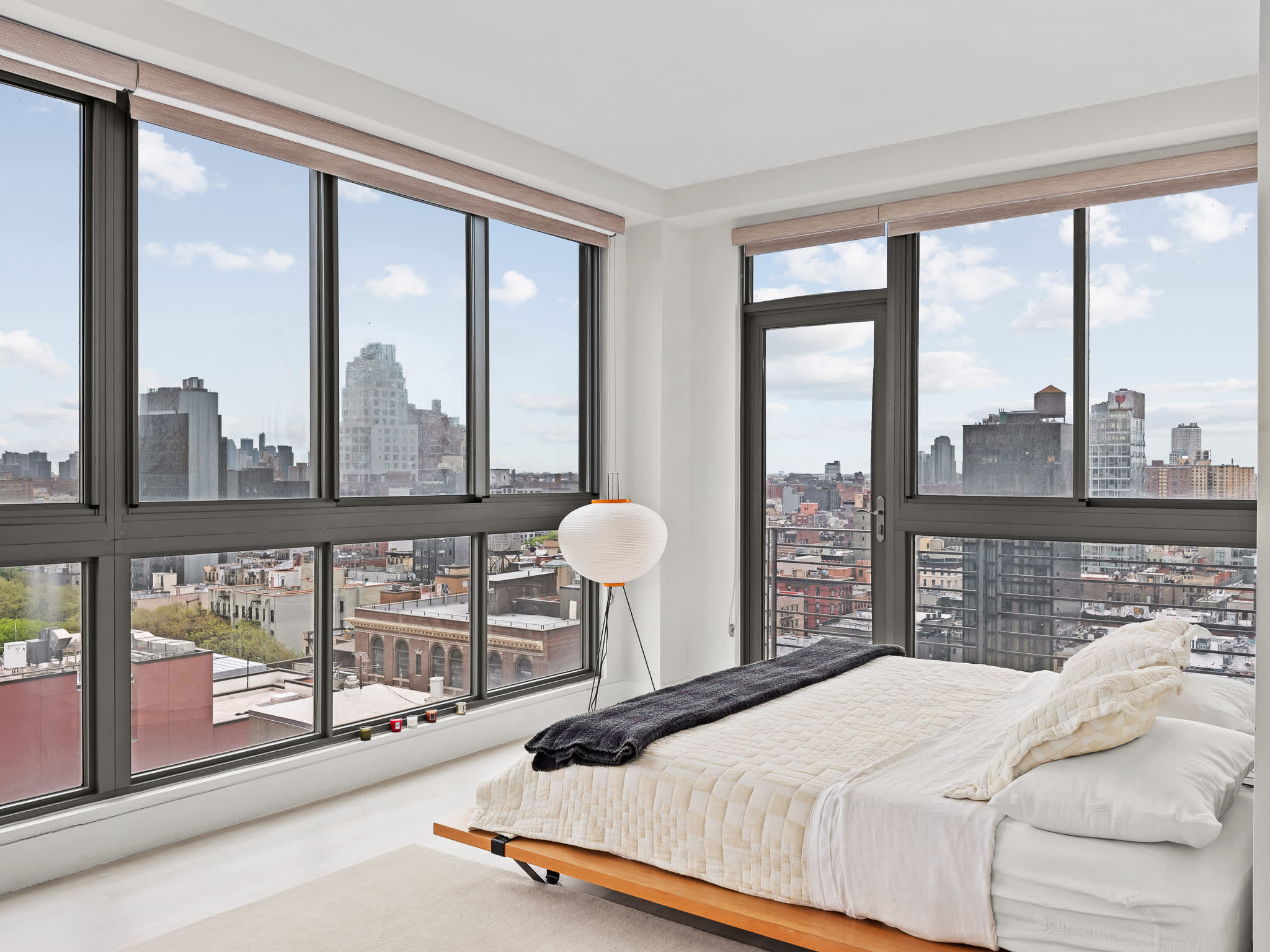 Delancey Pad | Bowery | Chic Flat w/ Private Balcony photo 4