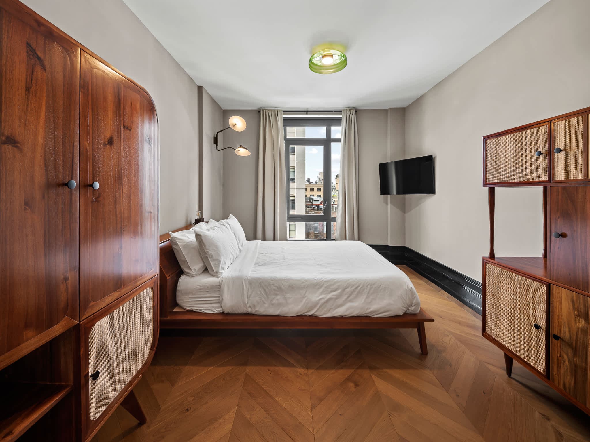 Freeman 802 | Lower East Side | Condo with Shared Amenities photo 3
