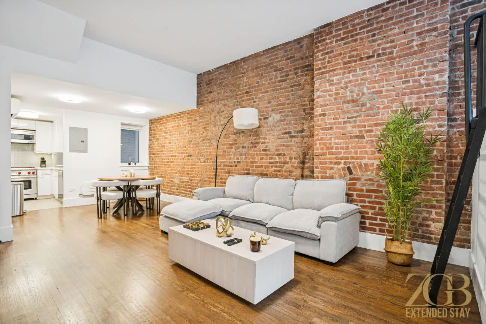 Parkside Prime I | Upper East Side | Boutique Duplex photo 5