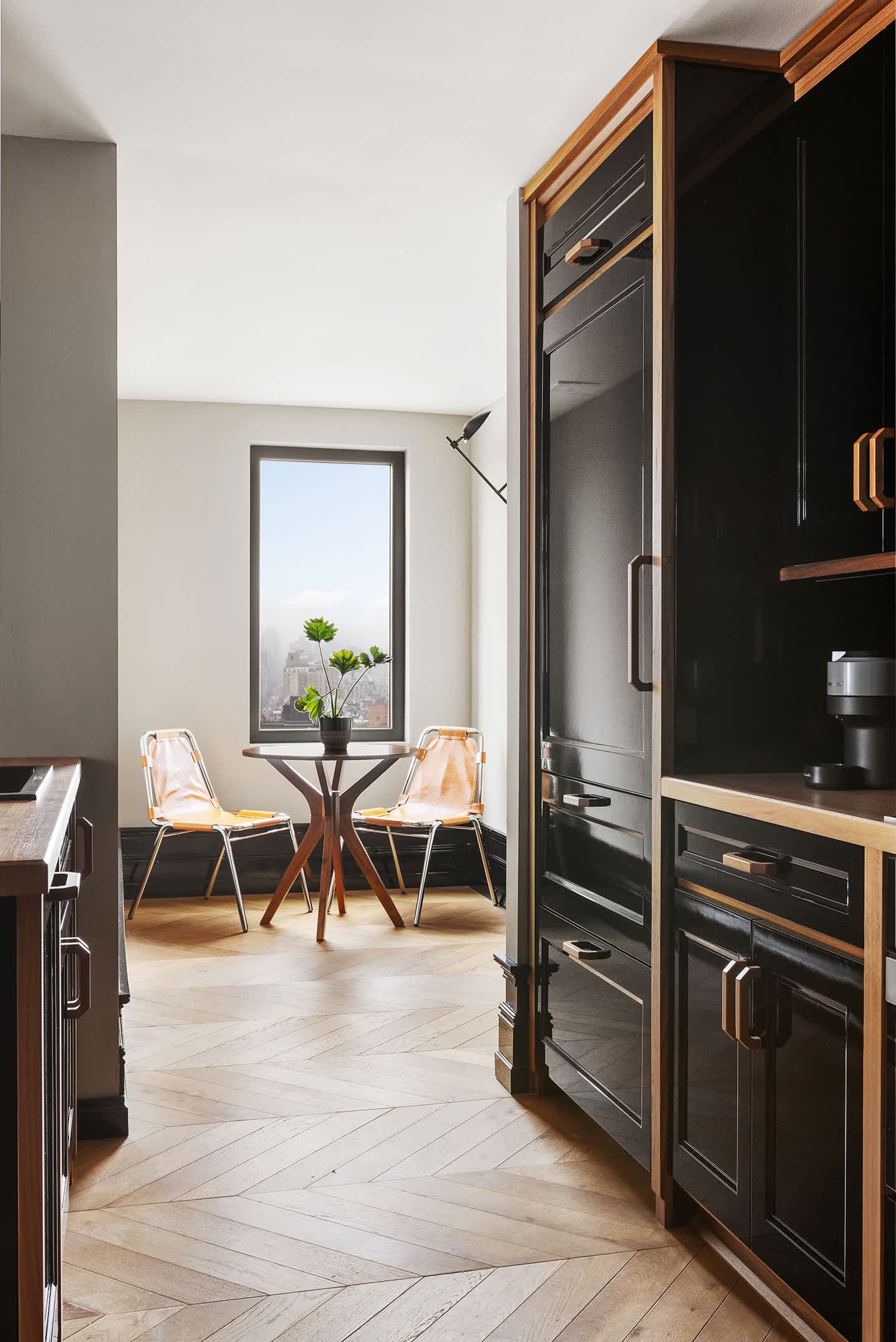 Freeman 1302 | Lower East Side | Condo with Skyline Views photo 4