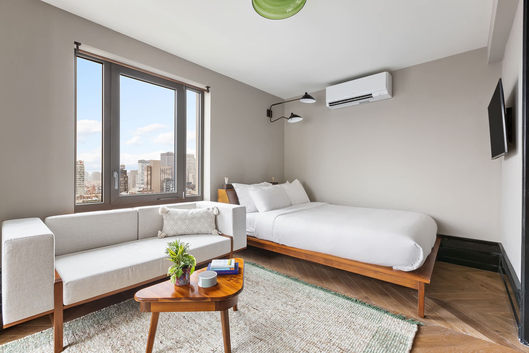 Freeman 1504 | Lower East Side | Condo with Shared Amenities photo 3