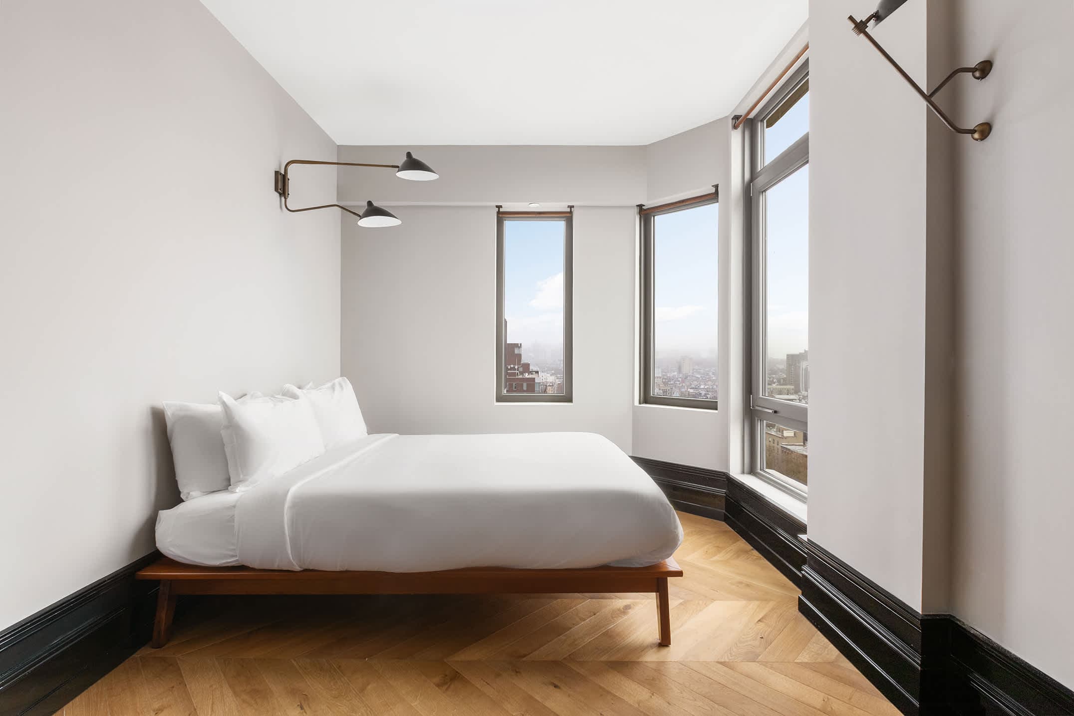 Freeman 1703 | Lower East Side | Condo with Shared Amenities photo 3