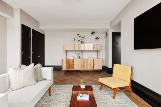 Image of Living space #3