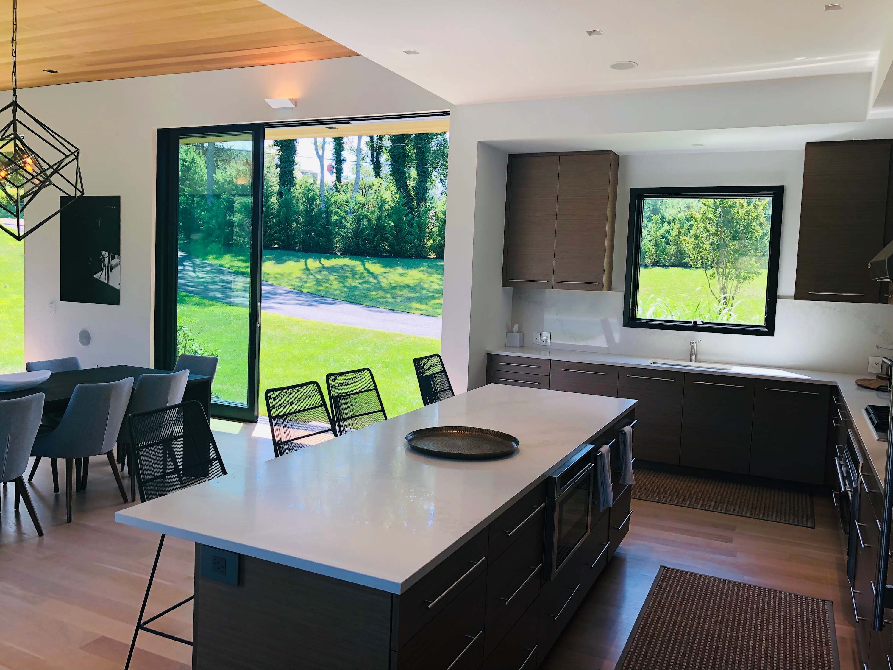 Eastway Estate | Southampton| Home with Private Pool photo 12