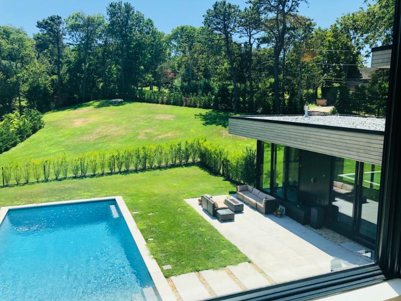 Eastway Estate | Southampton| Home with Private Pool photo 40