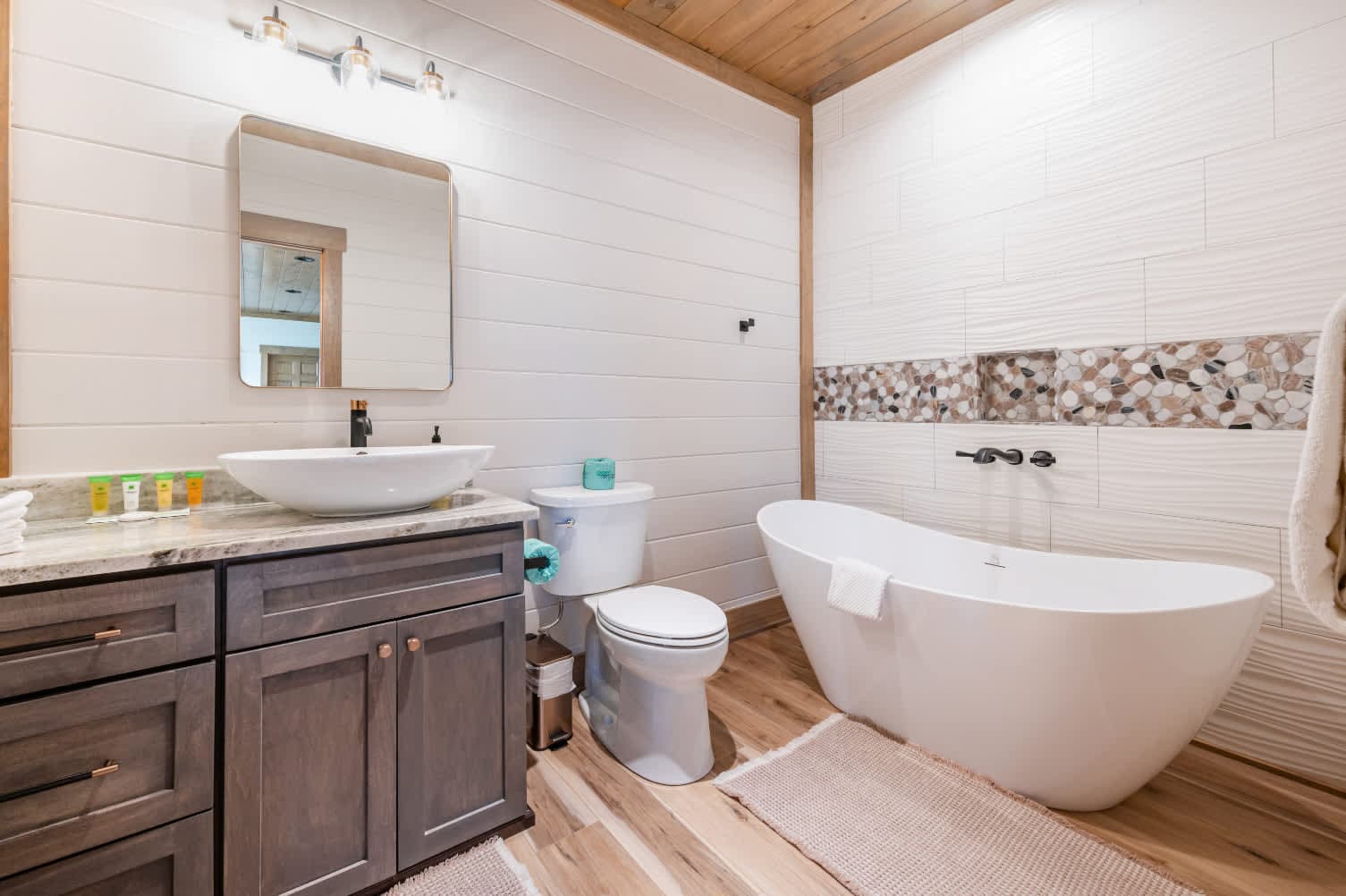 Highcrest Vista | Gatlinburg | Luxury Mountain Retreat with Panoramic Views photo 26