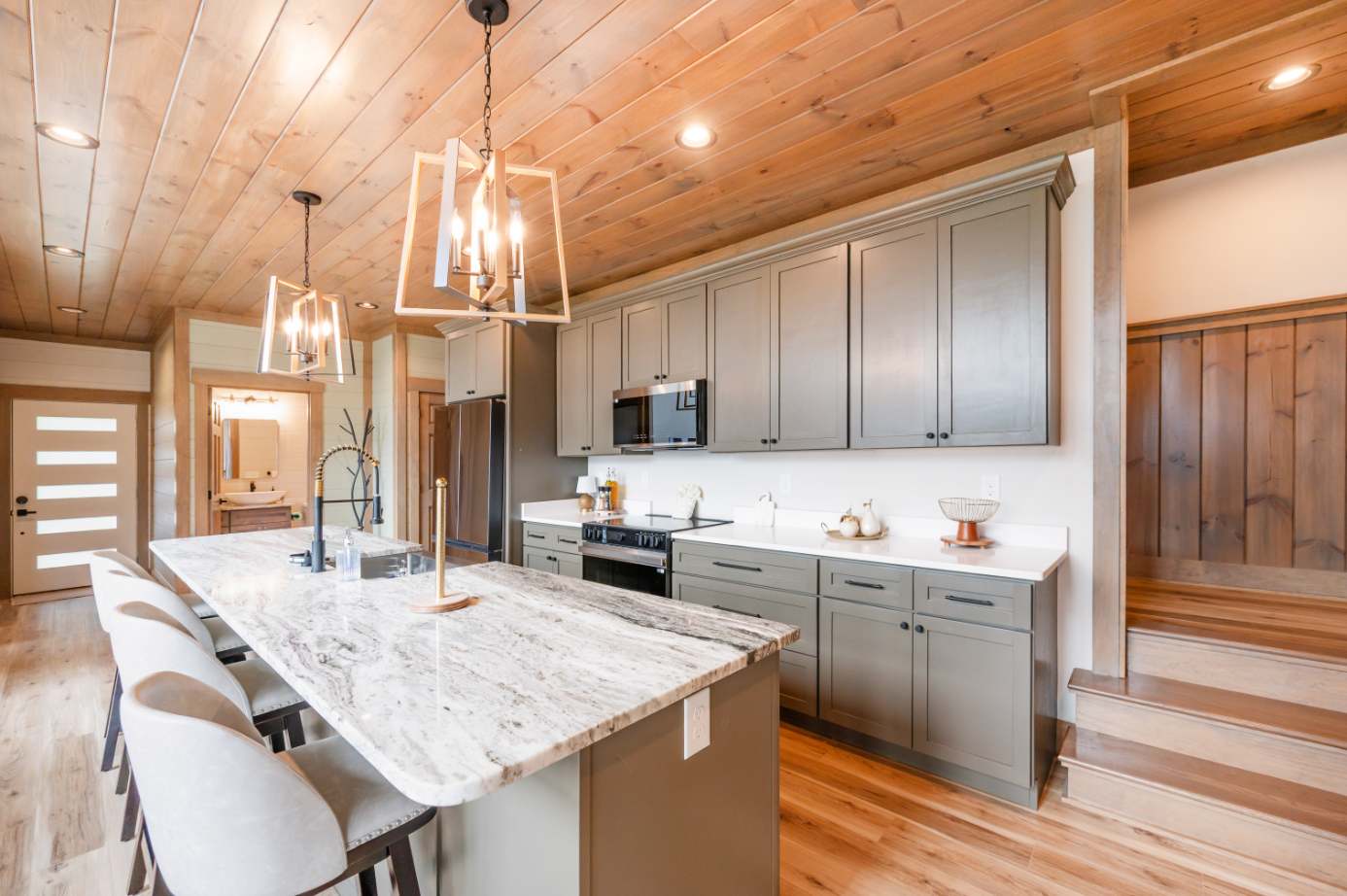 Highcrest Vista | Gatlinburg | Luxury Mountain Retreat with Panoramic Views photo 9