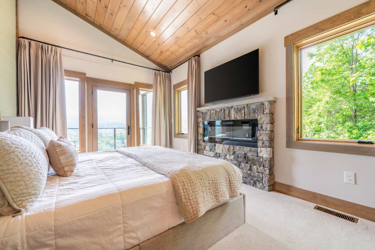 Highcrest Vista | Gatlinburg | Luxury Mountain Retreat with Panoramic Views photo 51
