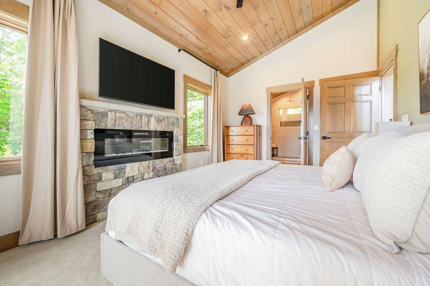 Highcrest Vista | Gatlinburg | Luxury Mountain Retreat with Panoramic Views photo 54