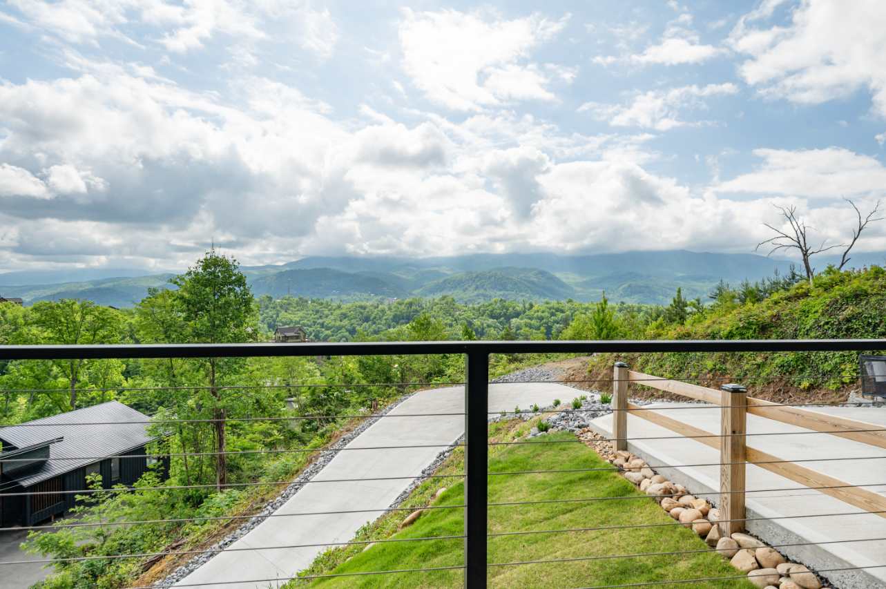 Highcrest Vista | Gatlinburg | Home with Hot Tub, BBQ and Mountain Views photo 58