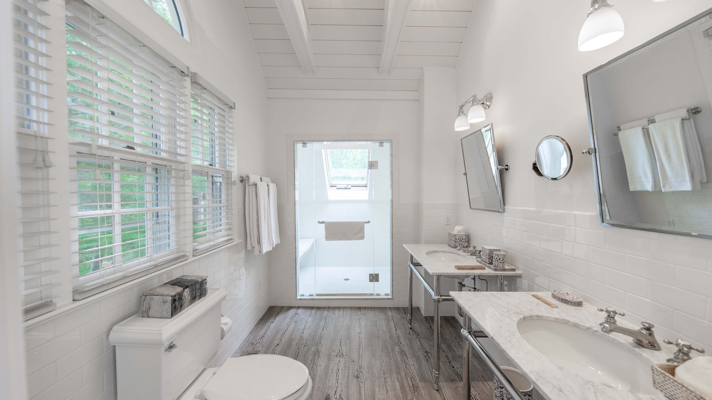 Harbor Cottage 2 | East Hampton Springs | Cottage with Outdoor Space & Water Views photo 4