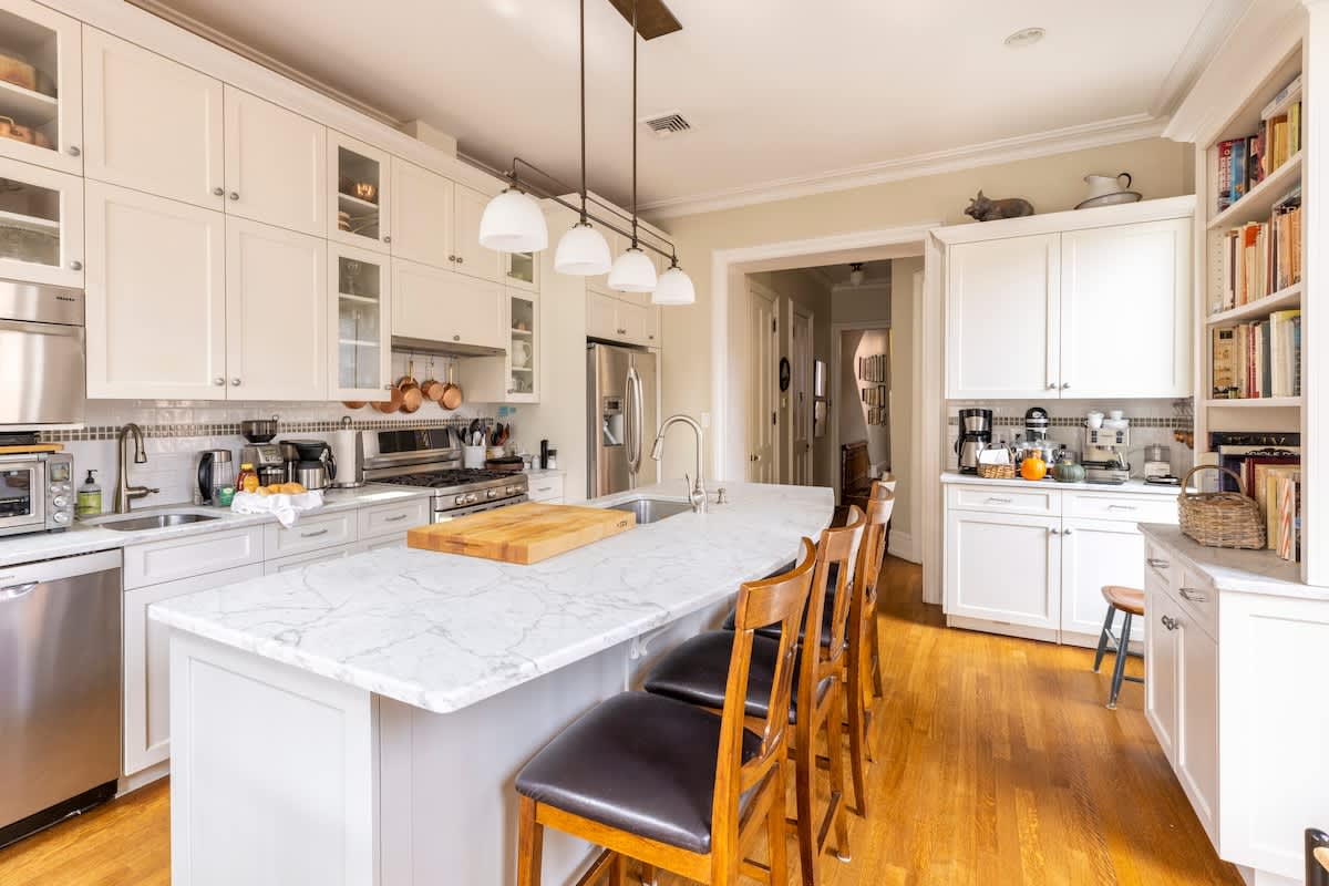 Pacific Court | Boerum Hill | Spacious Home with Private Garden photo 9