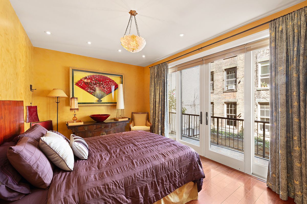 Amberly Place | Tribeca | Elegant Townhouse photo 14