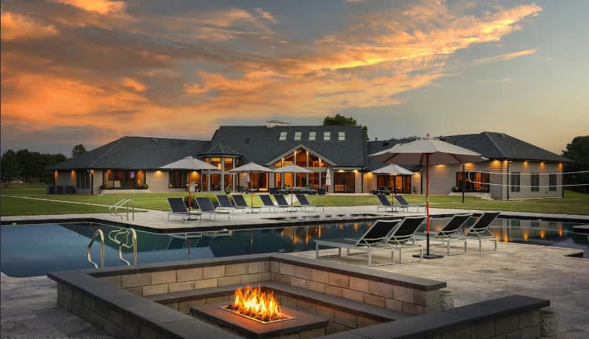 Mattaccino | New Jersey | Estate w/ Pool & Spa photo 3