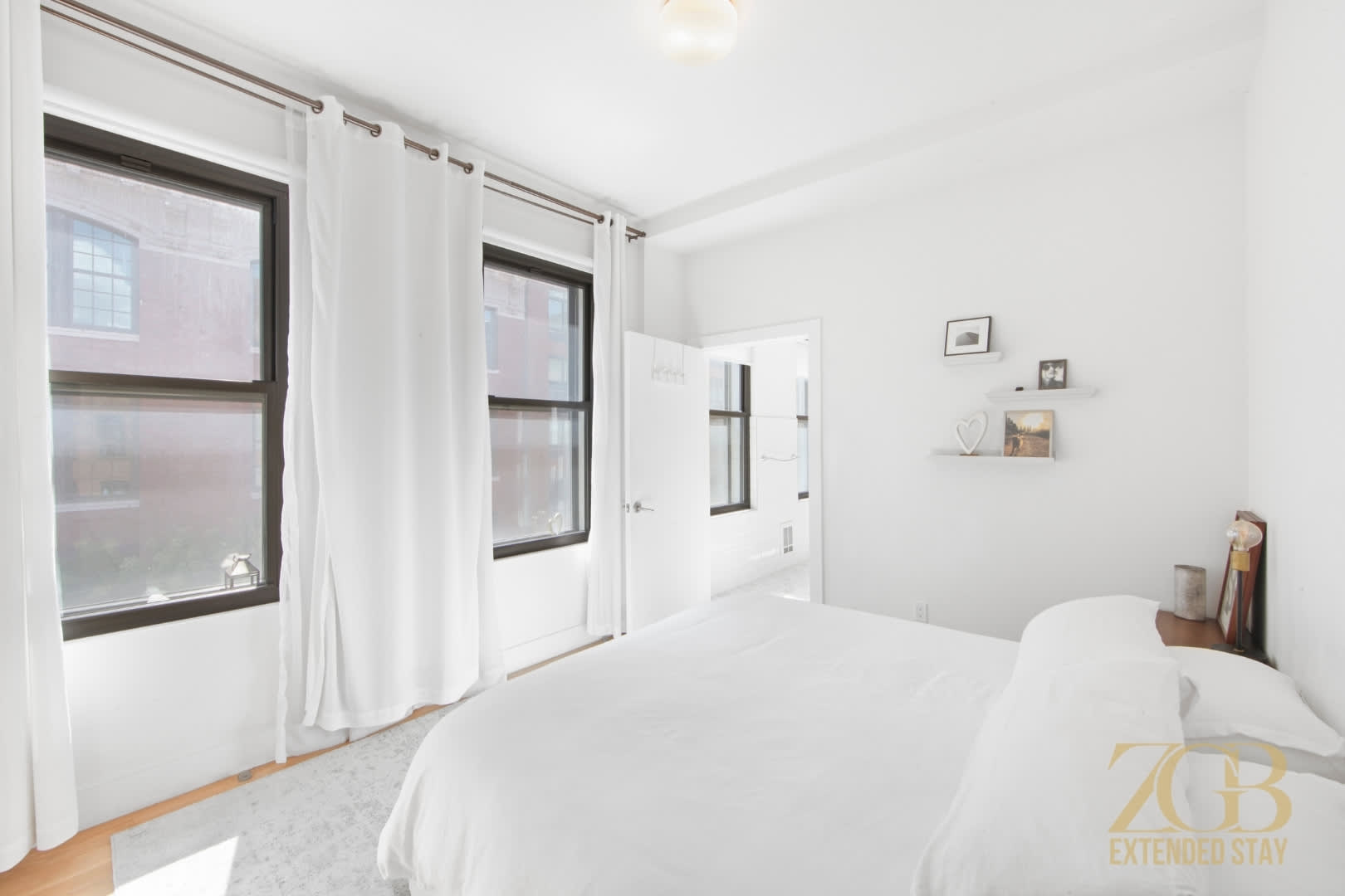Westlight Place 43 | Hell's Kitchen | Stylish Apartment photo 5