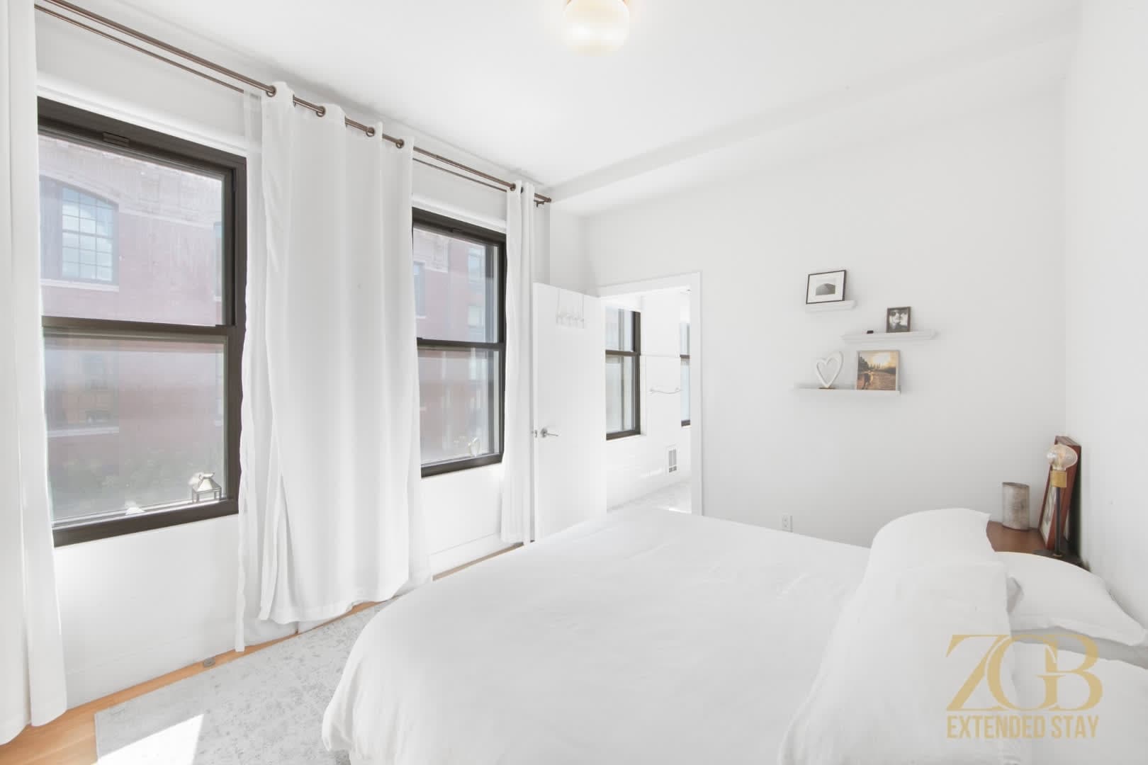 Westlight Place 43 | Hell's Kitchen | Stylish Apartment photo 5