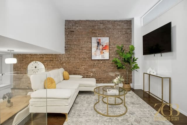 Image of Living space #2