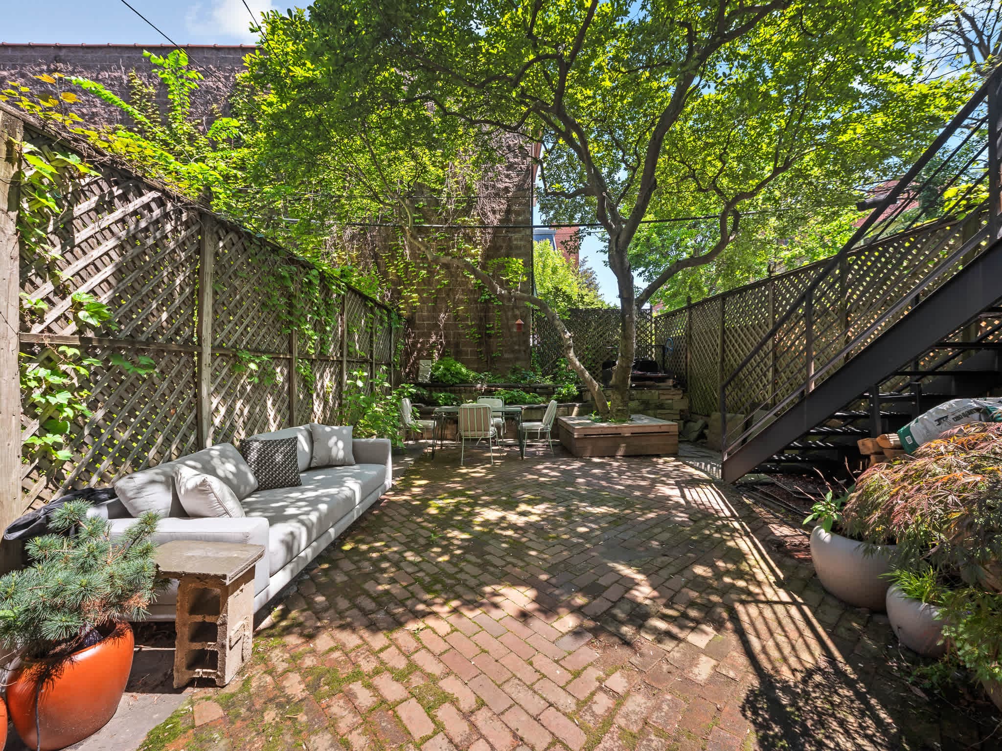 Classon Place | Clinton Hill | Townhouse Duplex w/ Garden & Private Balcony photo 30